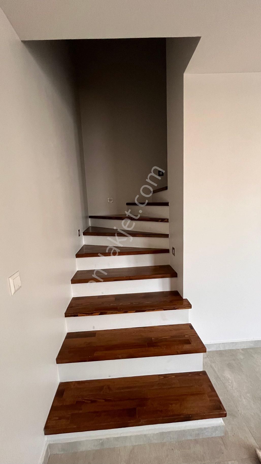 Satılık Lüks Çatı Dubleks 2+1 Daire - Görsel 10