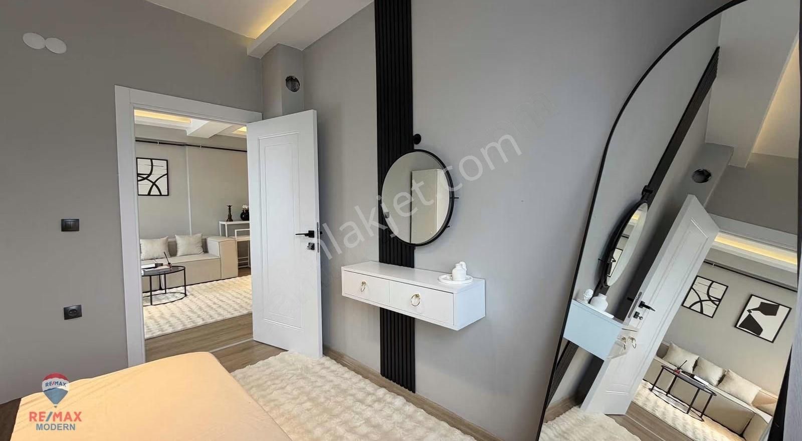 Satılık | Full Sıfır Lüks Eşyalı Deniz Manzaralı Ara Kat 1+1 - Görsel 23