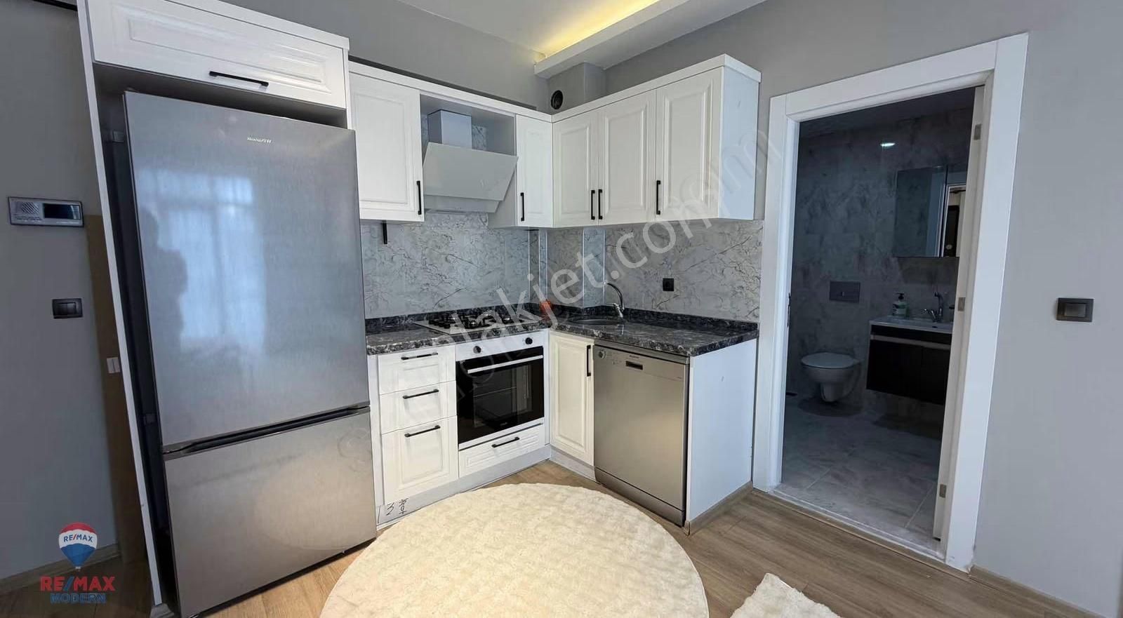 Satılık | Full Sıfır Lüks Eşyalı Deniz Manzaralı Ara Kat 1+1 - Görsel 15