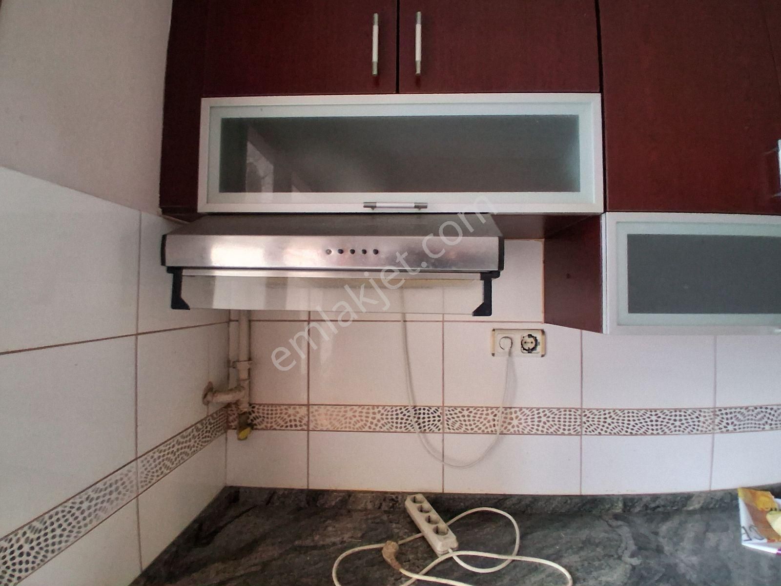 Yeşilova'da 2+1 Kiralık Yıkıma Kadar Kısa Süreliğine - Görsel 2