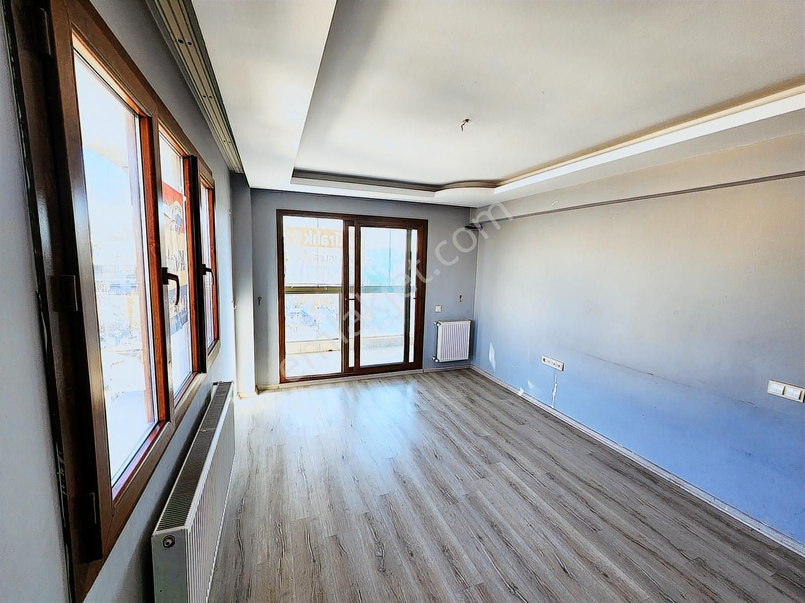 Remax Armadan, Buca İnönü Mah.de, Site İçi, 2+1, Satılık Daire - Görsel 10