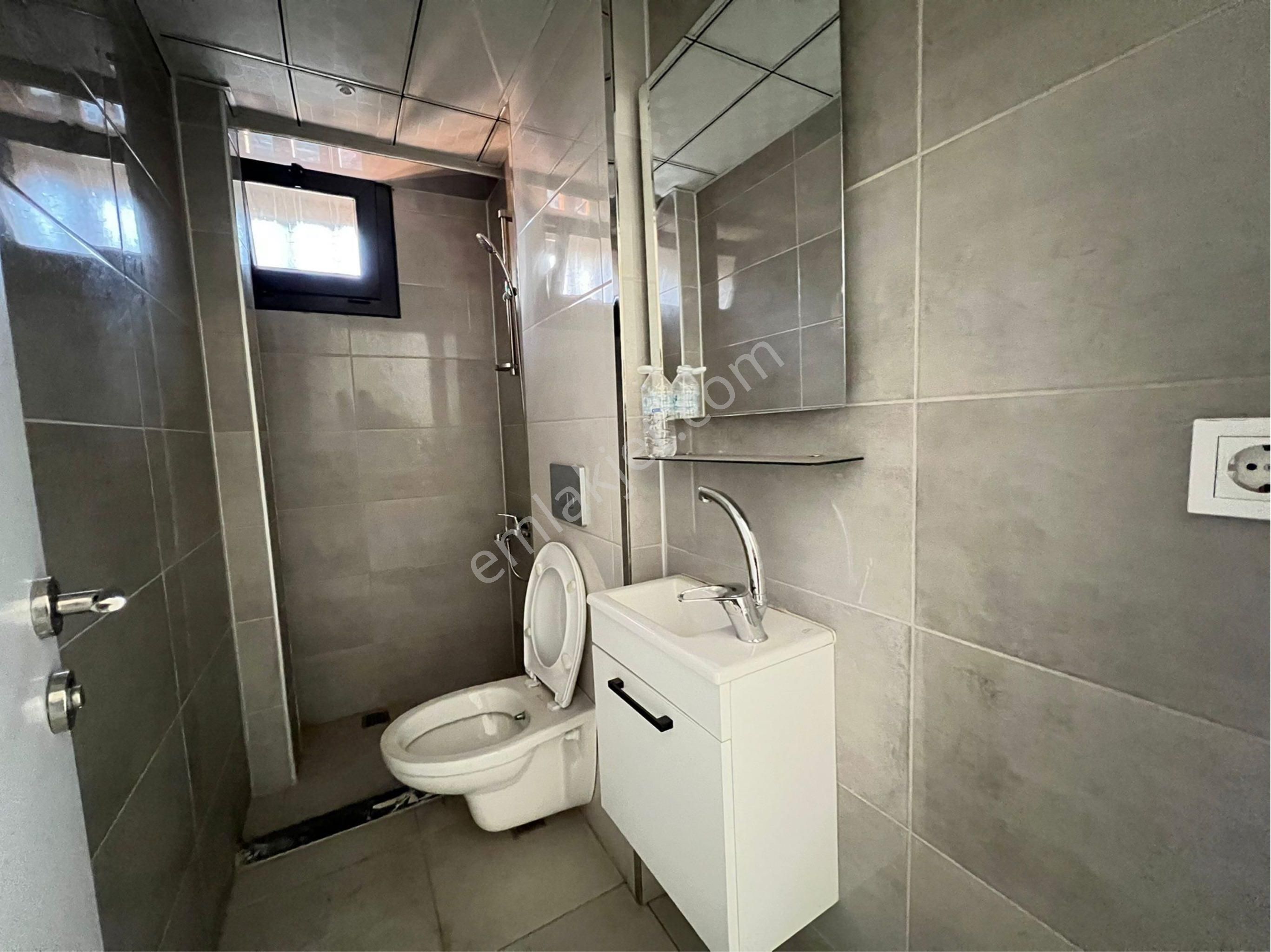 Akalın'dan Bozyaka'da Cadde Üzeri Asansörlü Otoparklı 3+1 Daire - Görsel 19