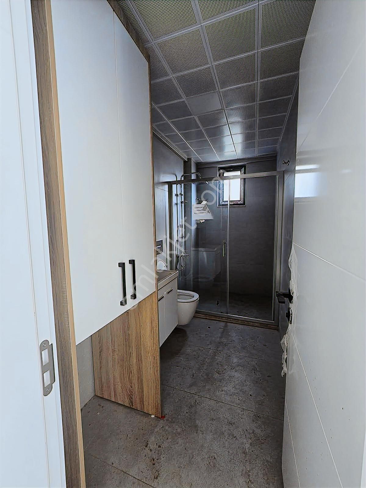 Çiğdem Emlak'tan Ortaca Merkez'de Havuzlu Satılık 1+1 Daire - Görsel 16