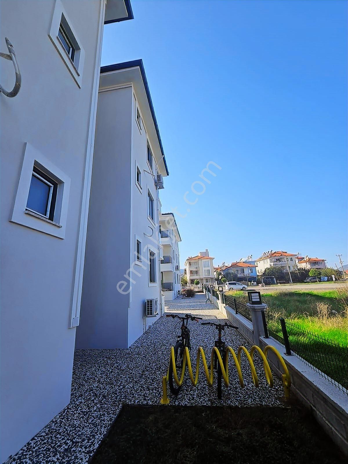 Çiğdem Emlak'tan Ortaca Merkez'de Havuzlu Satılık 1+1 Daire - Görsel 18