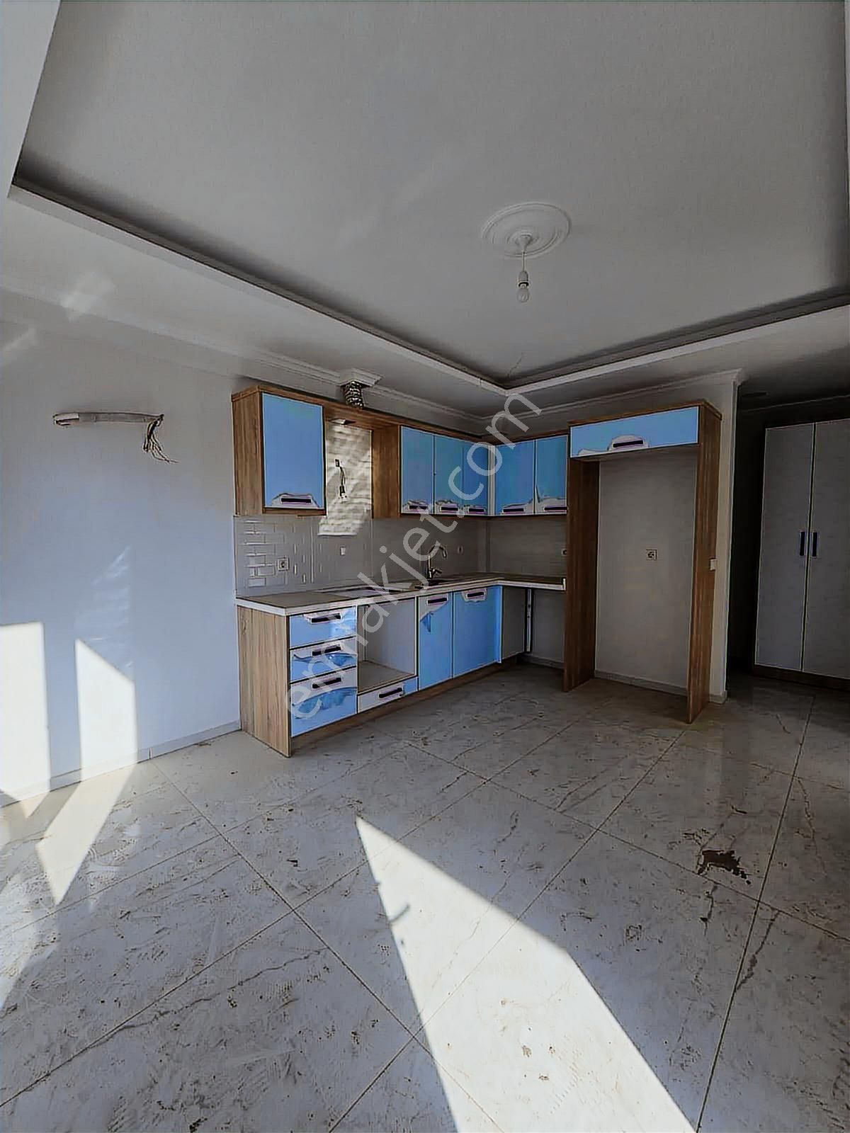 Çiğdem Emlak'tan Ortaca Merkez'de Havuzlu Satılık 1+1 Daire - Görsel 10