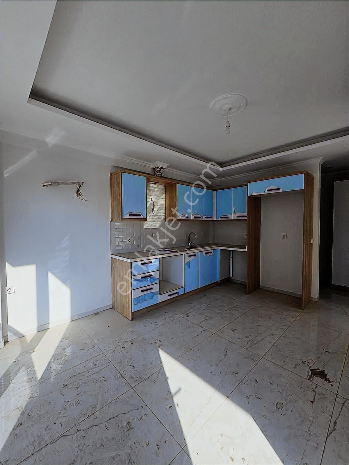 Çiğdem Emlak'tan Ortaca Merkez'de Havuzlu Satılık 1+1 Daire - Görsel 14