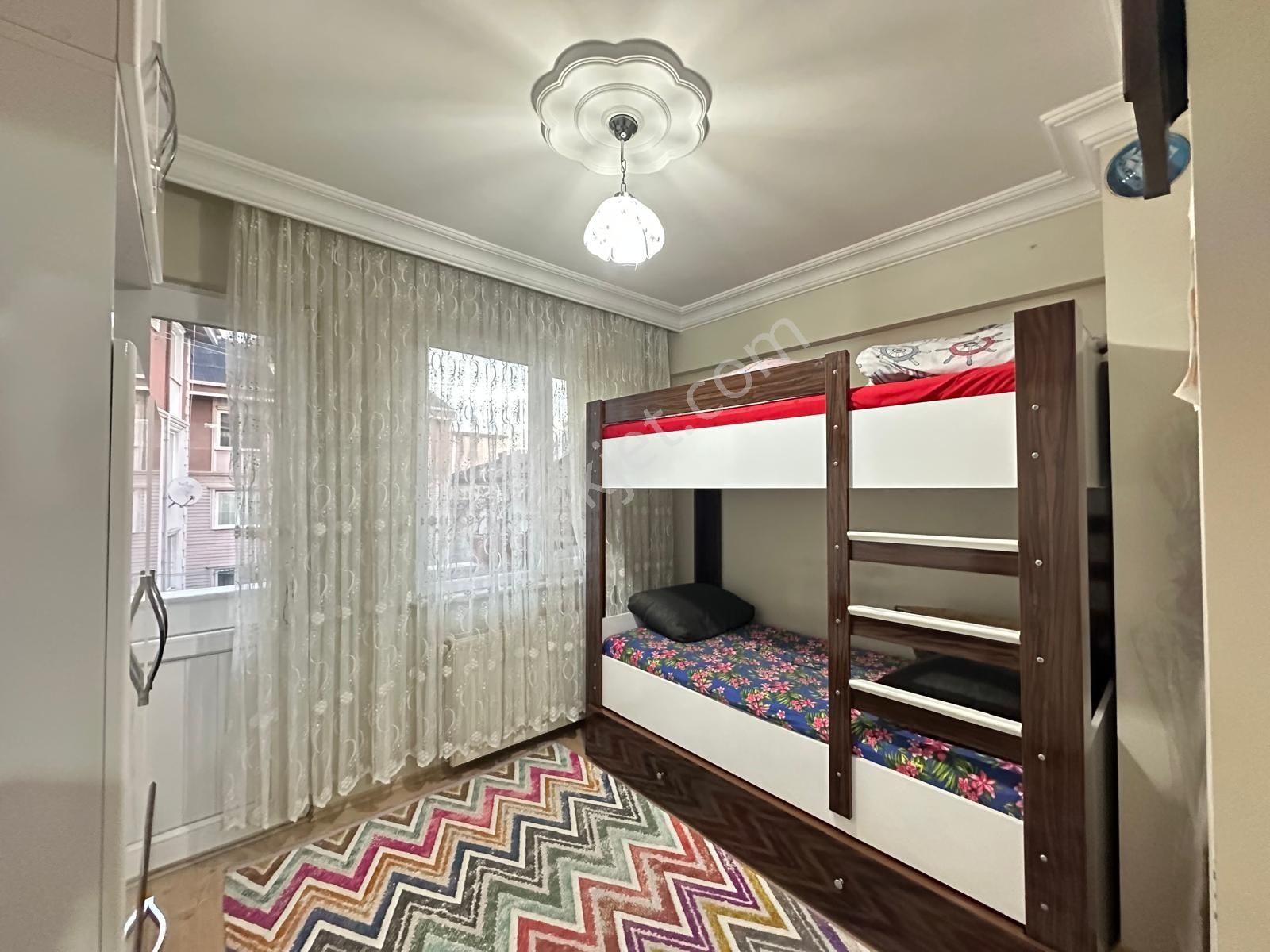 Acil Eyüpsultan'da Harika Konumda Geniş 2+1 Arakat Fırsat Daire! - Görsel 2