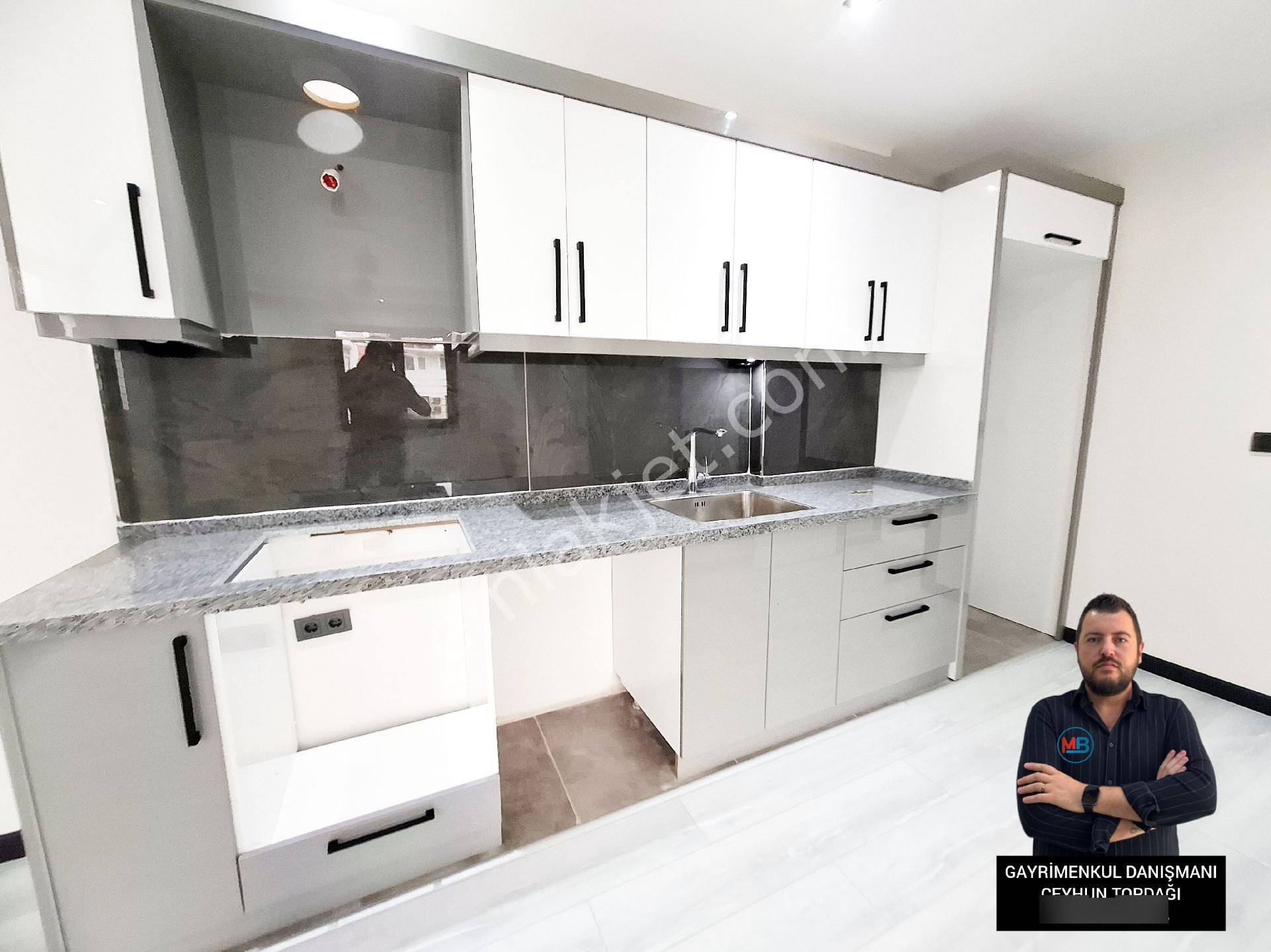 Didim'de Satılık 2+1 Orta Kat Sıfır Asansörlü Çarşı Merkeze Yakın Daire ! - Görsel 17