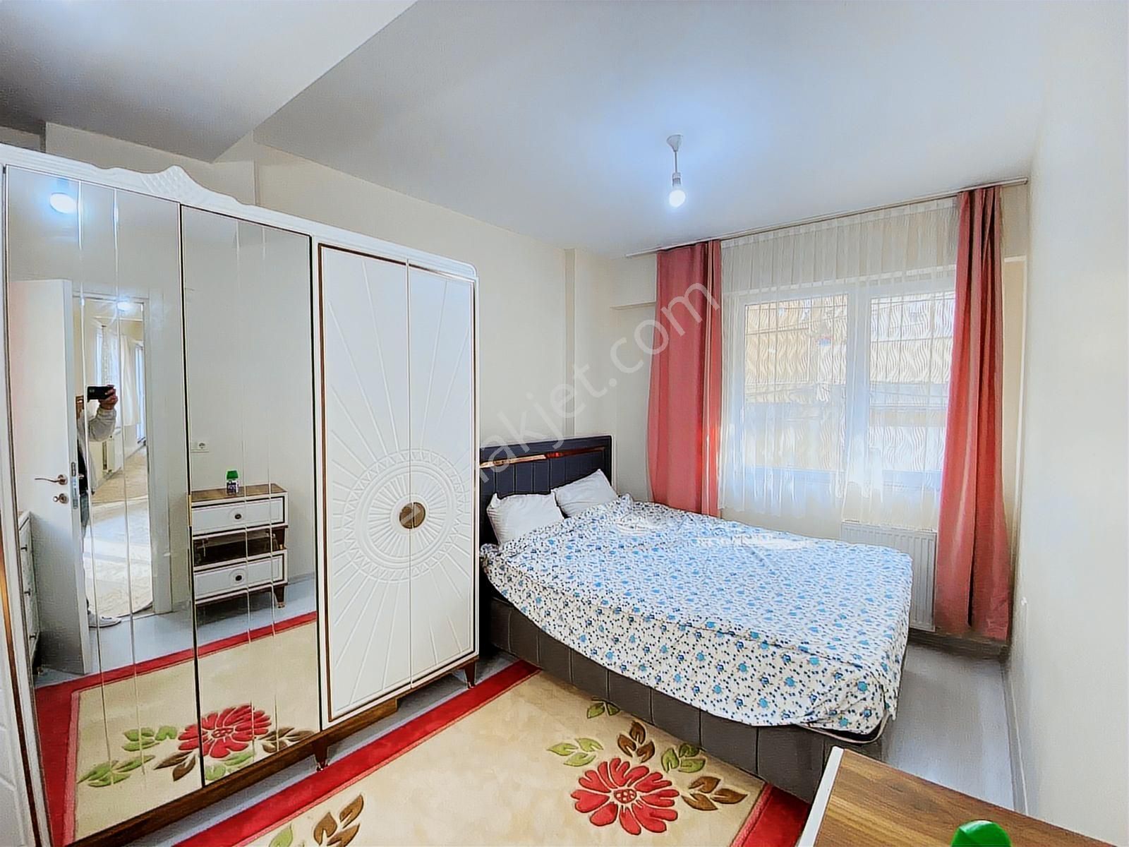 Gaziosmanpaşa Merkezde Yeni Binada Sıfır 2+1 Arakat Daire - Görsel 9