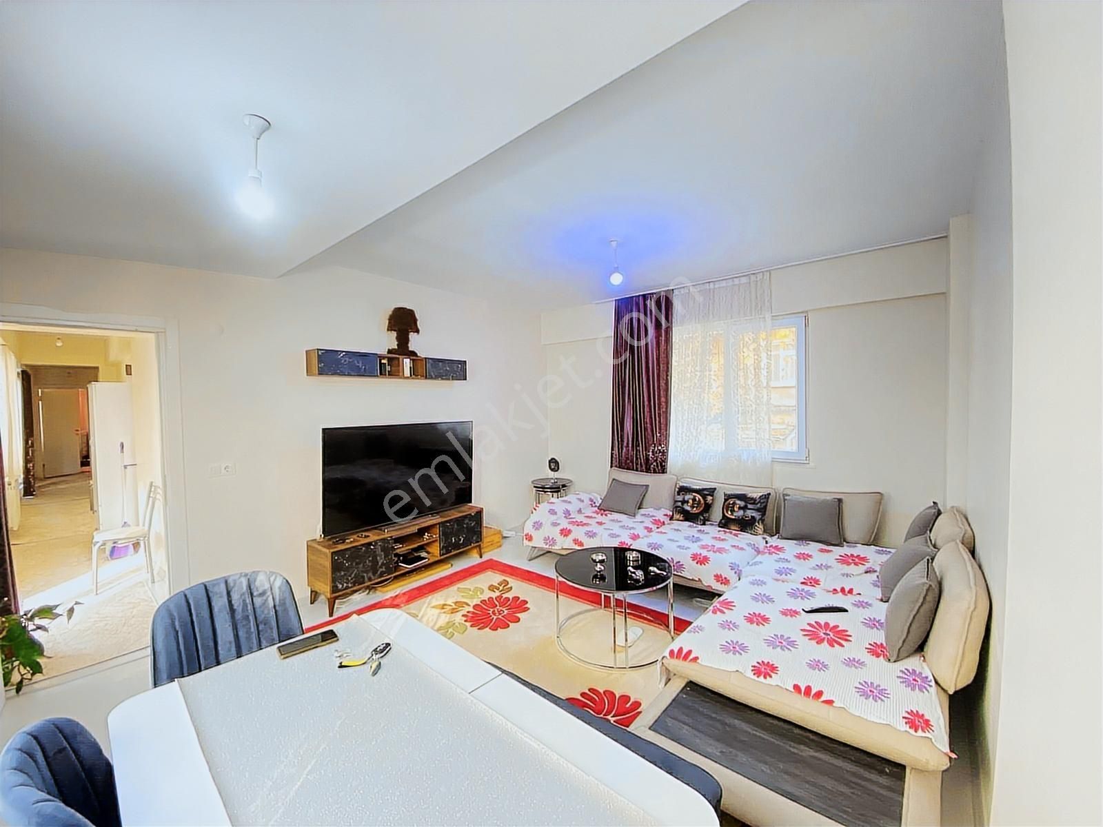 Gaziosmanpaşa Merkezde Yeni Binada Sıfır 2+1 Arakat Daire - Görsel 10