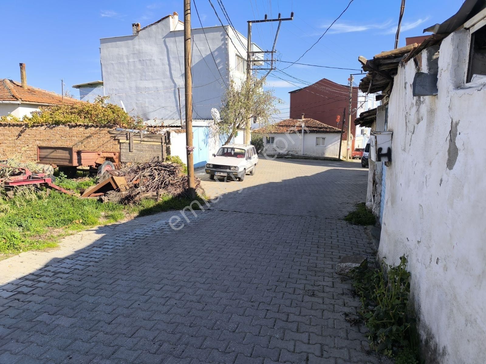 Manisa Sehzadeler Karaoğlanlı 'da Köyiçi 2 Adet Toplam 256m2arsa - Görsel 28