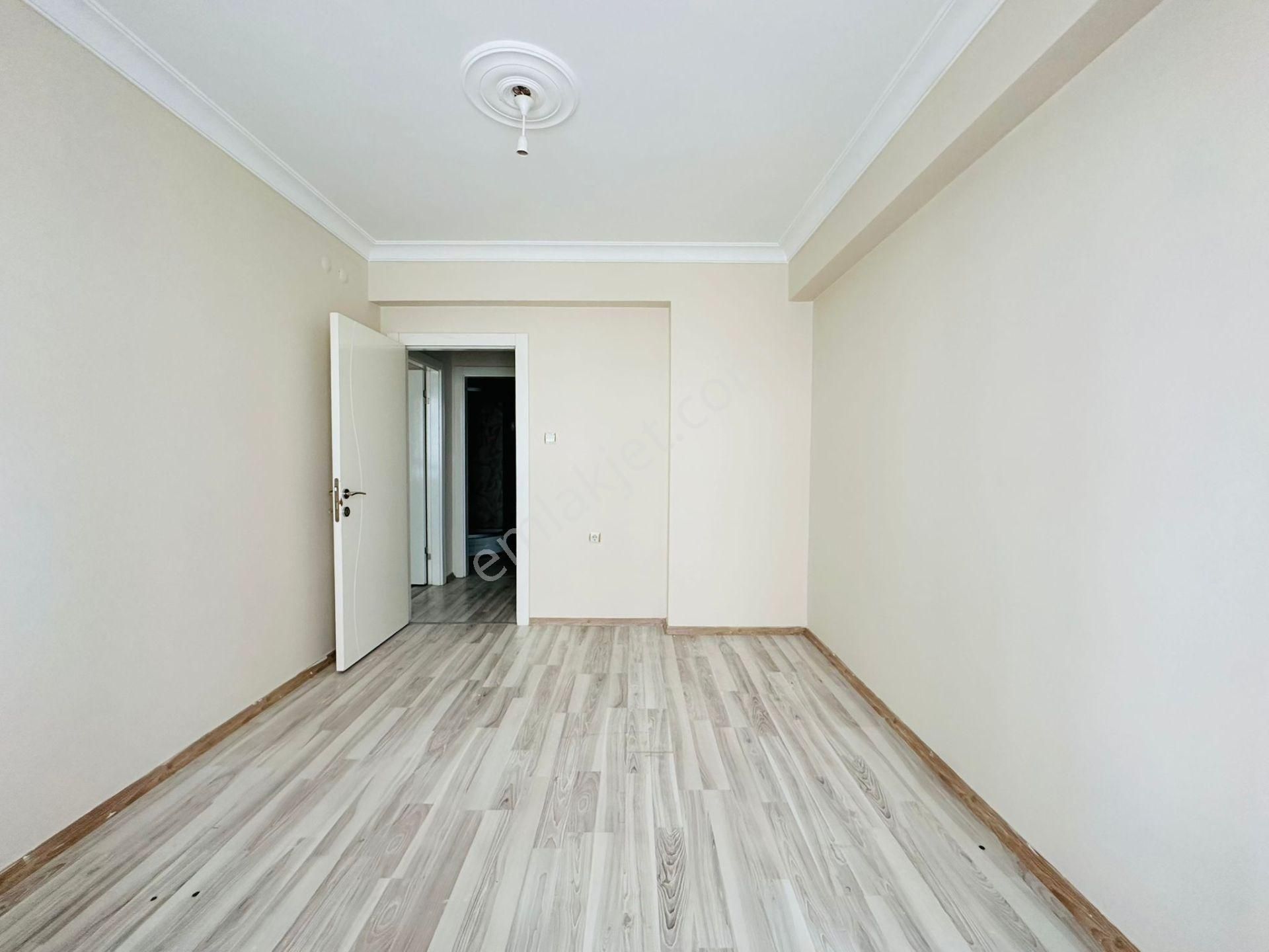 Feridunçelik'te Orhan Kemal Caddesi Yakınında Full Yapılı 3+1 Satılık Daire !! - Görsel 12