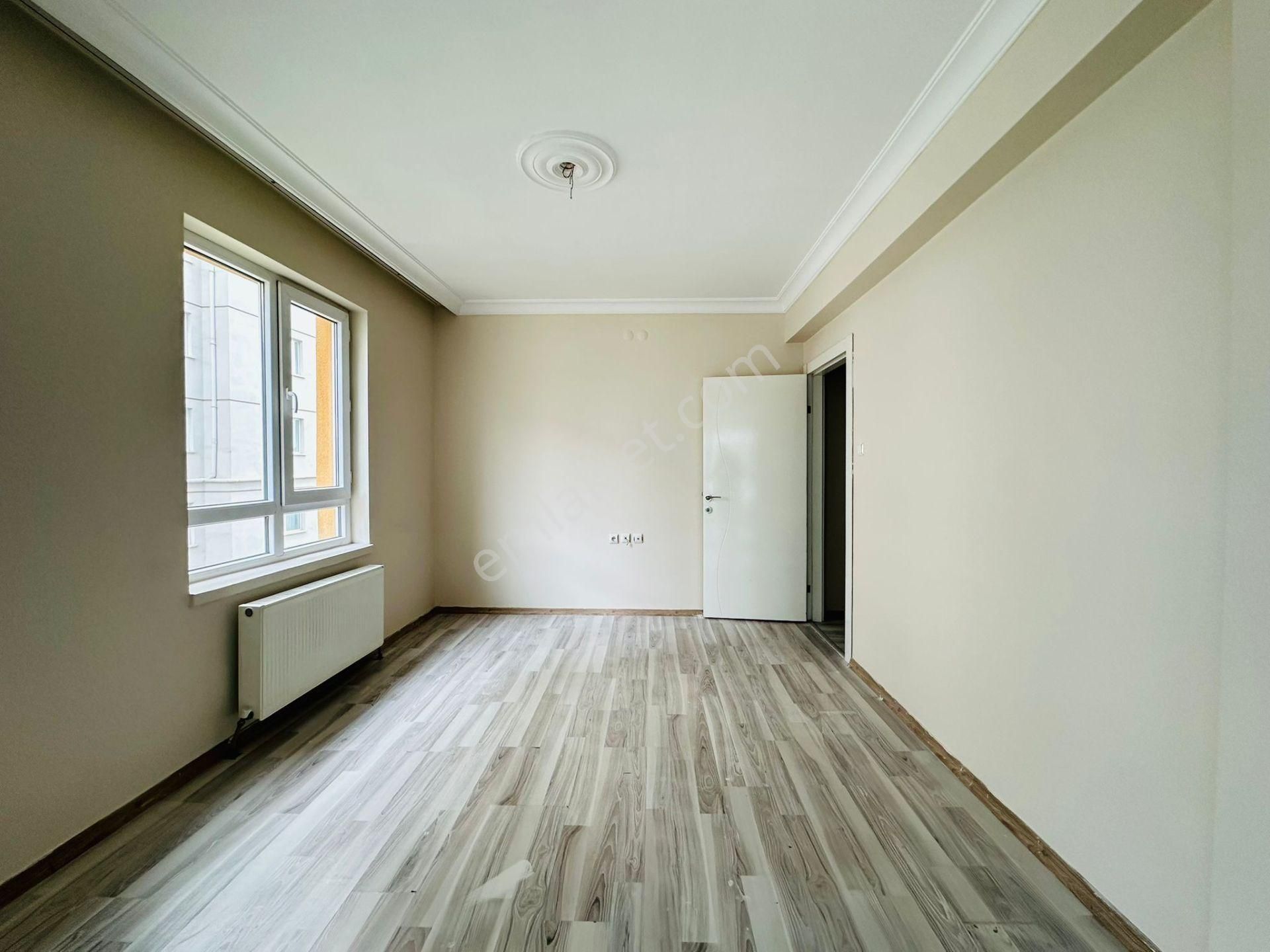 Feridunçelik'te Orhan Kemal Caddesi Yakınında Full Yapılı 3+1 Satılık Daire !! - Görsel 14