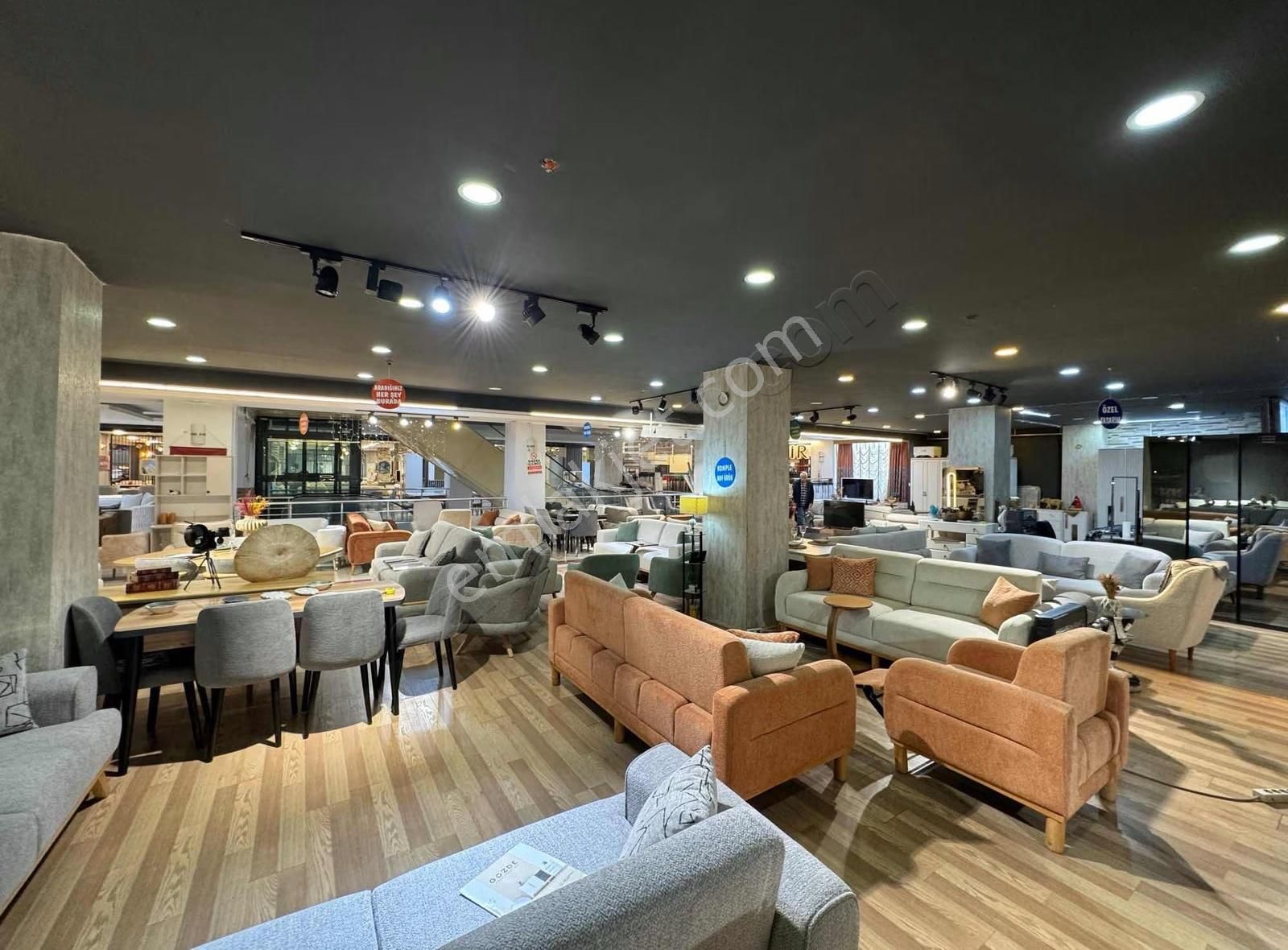 Fuar Çarşısı İçinde | İşlek Lokasyonda Devren Mobilya Mağazası - Görsel 9