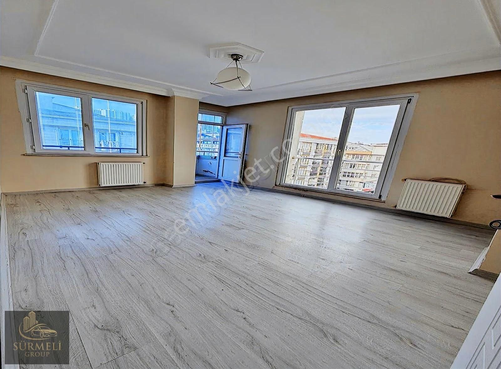 Mehterçeşme Satılık Asansörlü 2+1 Balkonlu Geniş Ferah Daire