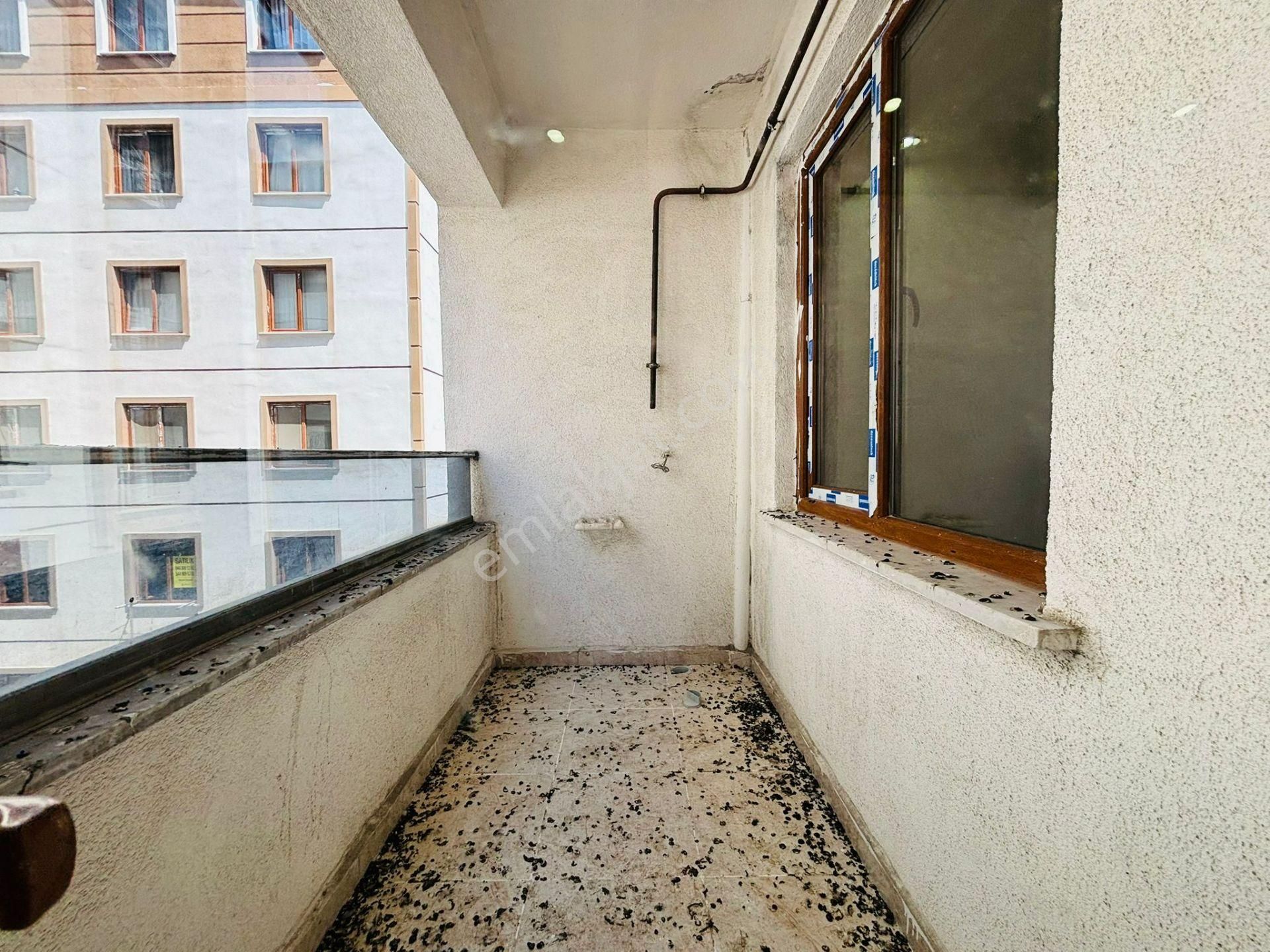 Güven'den Site İçi 7/24 Güvenlikli K.otoparklı 2+1 Arakat Daire - Görsel 18