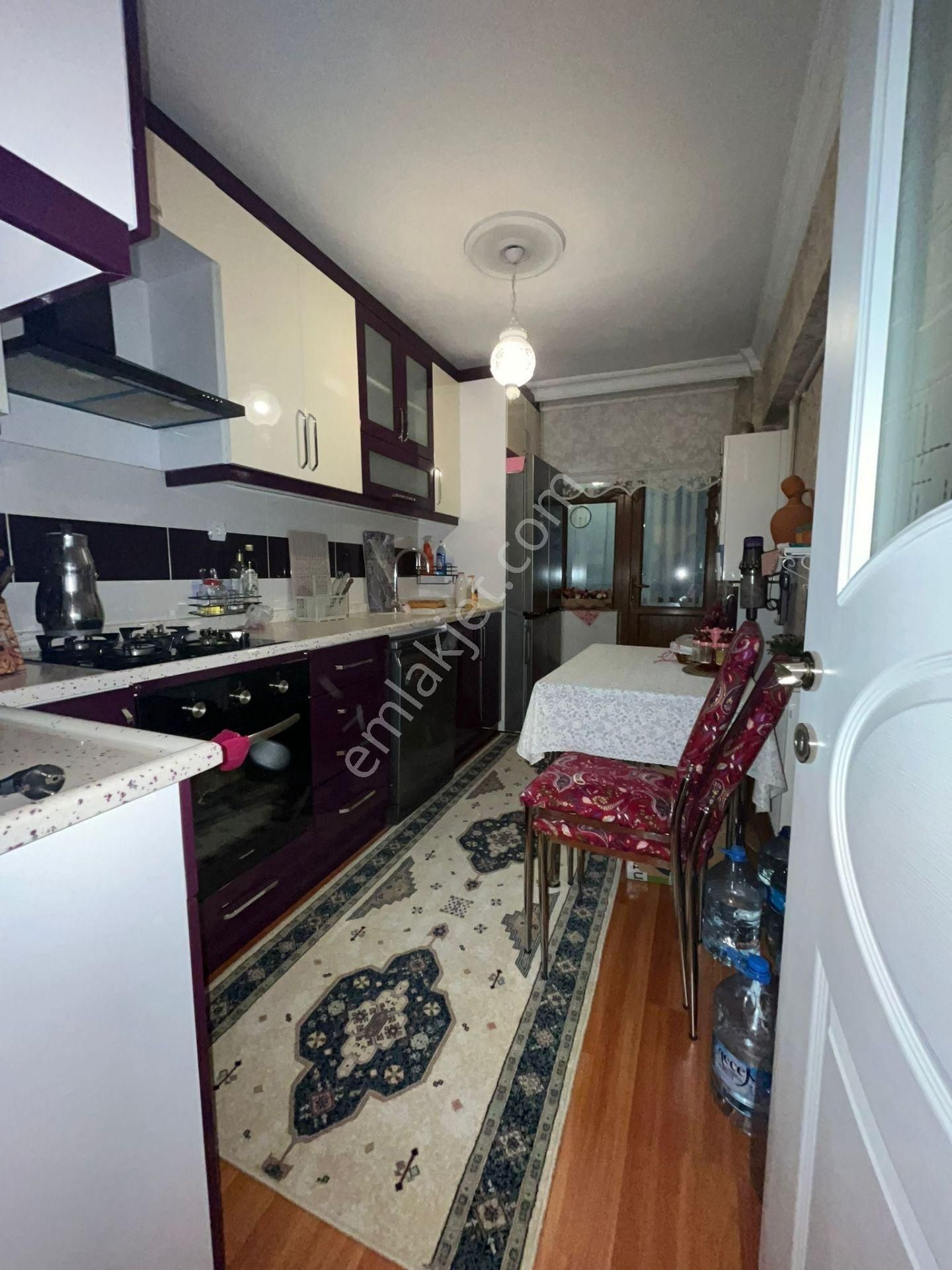 Mç Emlak'tan Akşemsettin Mahallesin'de 3+1 Satılık Daire - Görsel 4