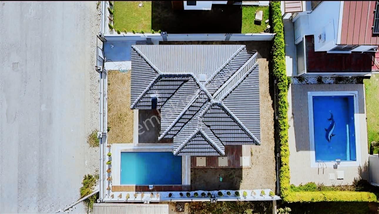 Güzelçamlı'da Siteden Bağımsız Tam Müstakil 3+1 Sıfır Villa - Görsel 19