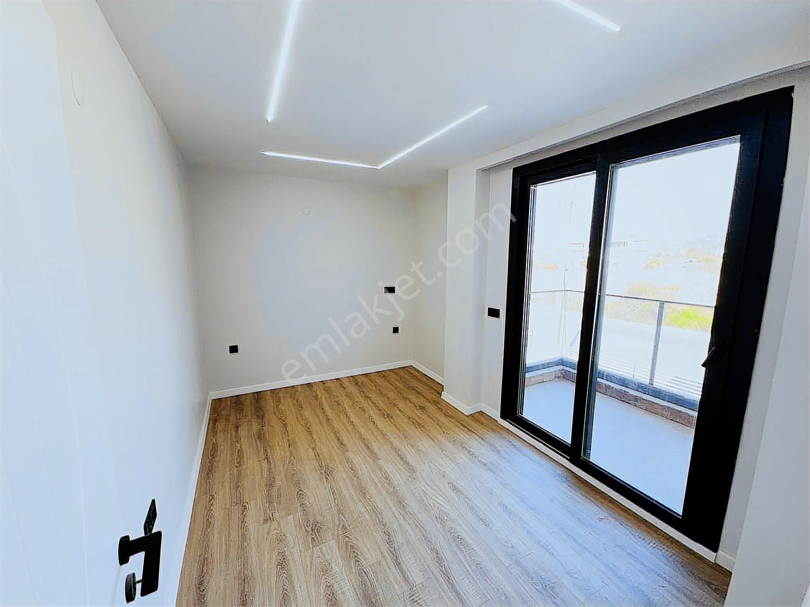 Güzelçamlı'da Siteden Bağımsız Tam Müstakil 3+1 Sıfır Villa - Görsel 9