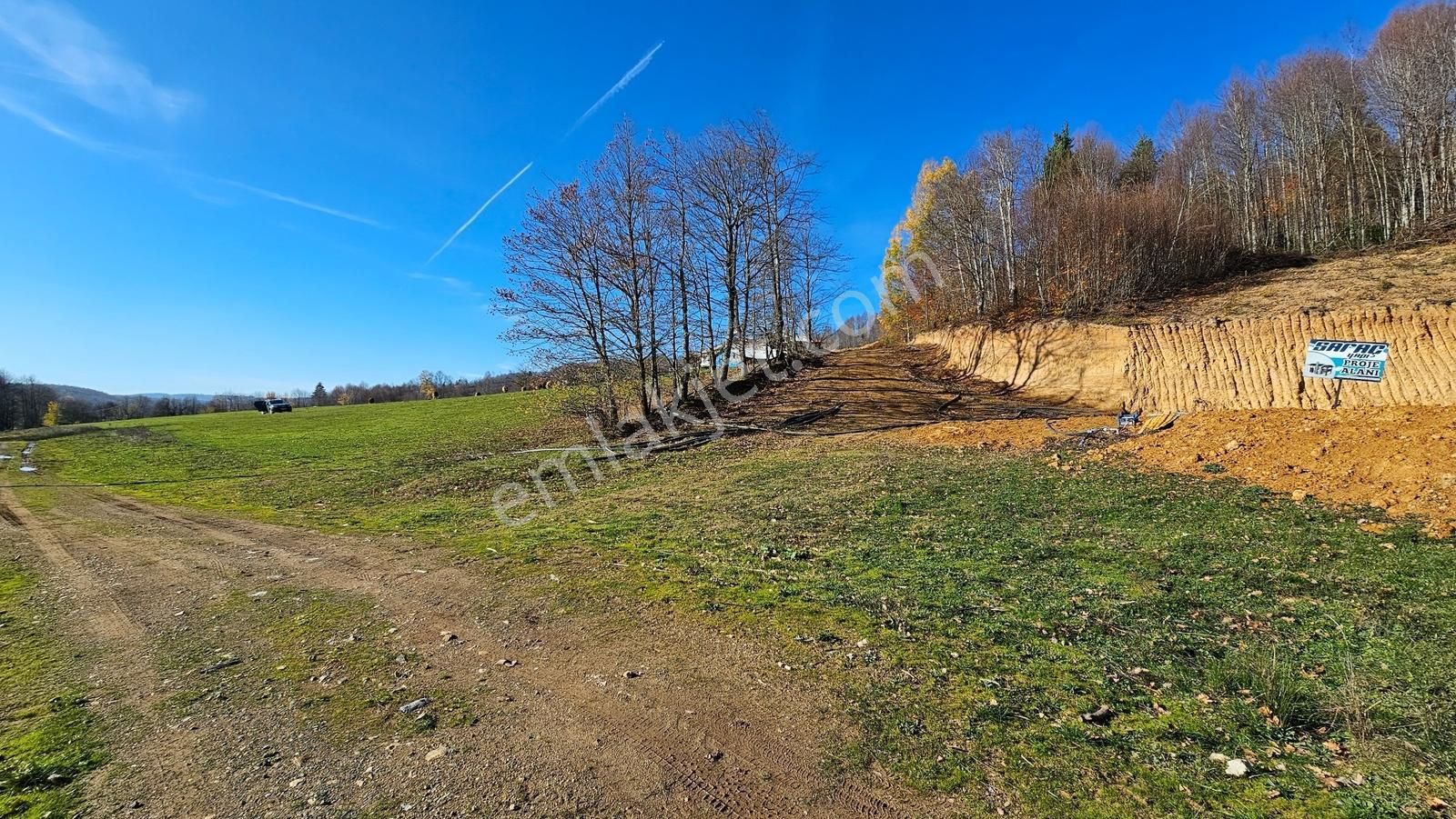 İznik Kırıntı'da 400 M² İmarlı Villalık Köşe Parsel - Görsel 3