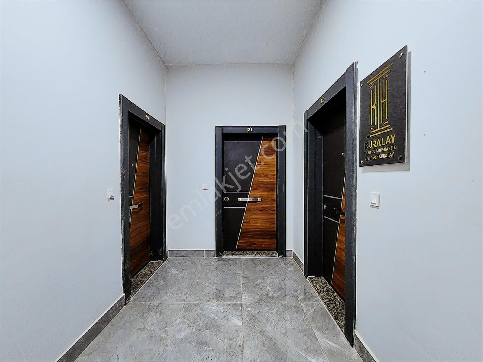 Lookhause'dan Okumuşlar Plaza'da Satılık Balkonlu Ofis - Görsel 16