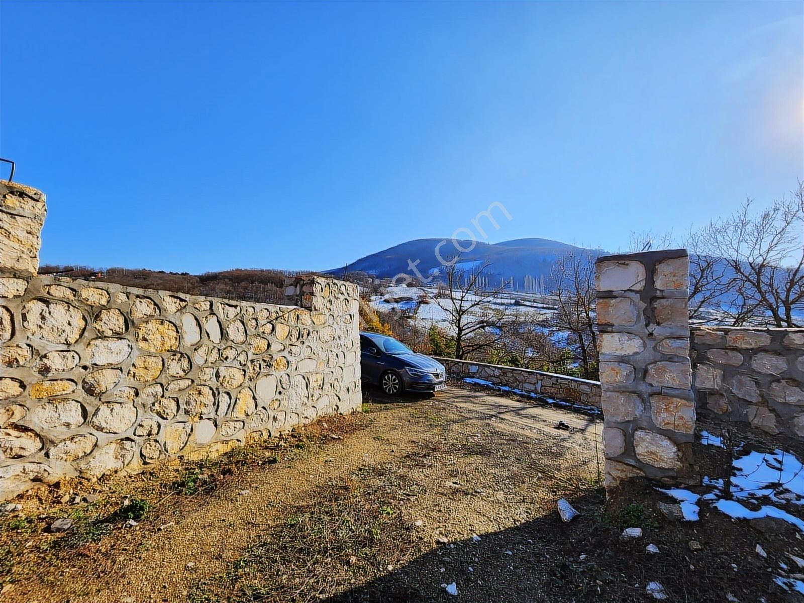 Lookhause'dan İnegazı Asfaltına Cephe 1800m² Bahçe - Görsel 7