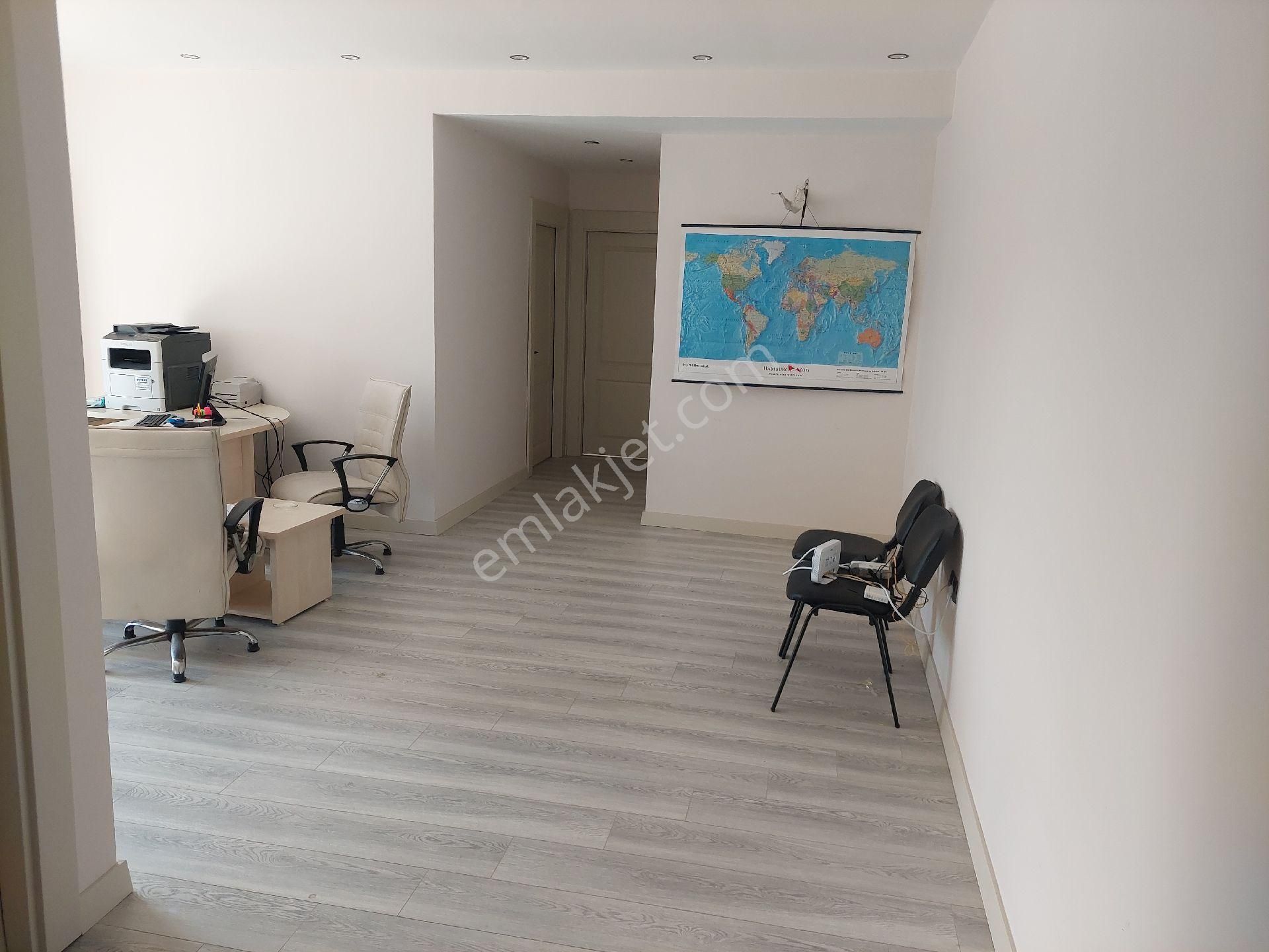 Merkezi Konunda Fırsat Kıralık Ofis - Görsel 3