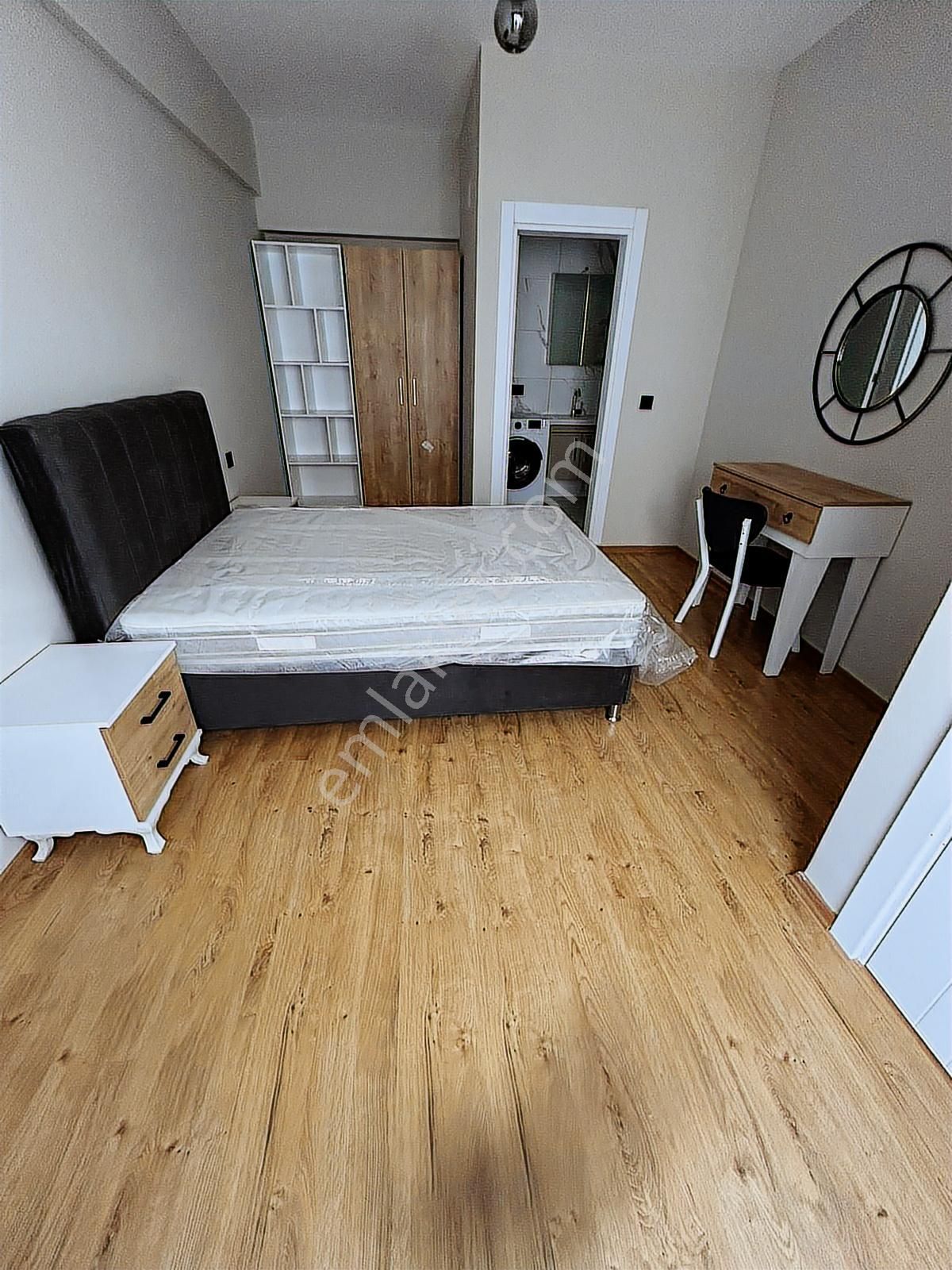 Özlüce'de Ultra Lüx Eşyalı 1+1 Bahçe Dublex Kiralık Daire - Görsel 6