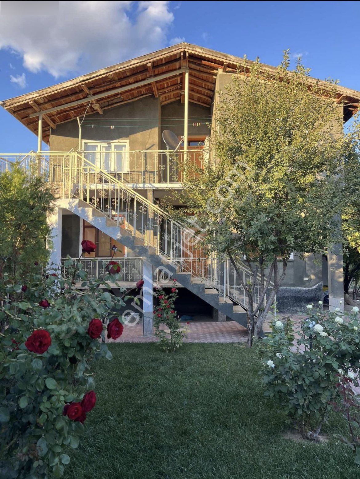 Konya Meram Bahçeşehirde Müstakil Ev