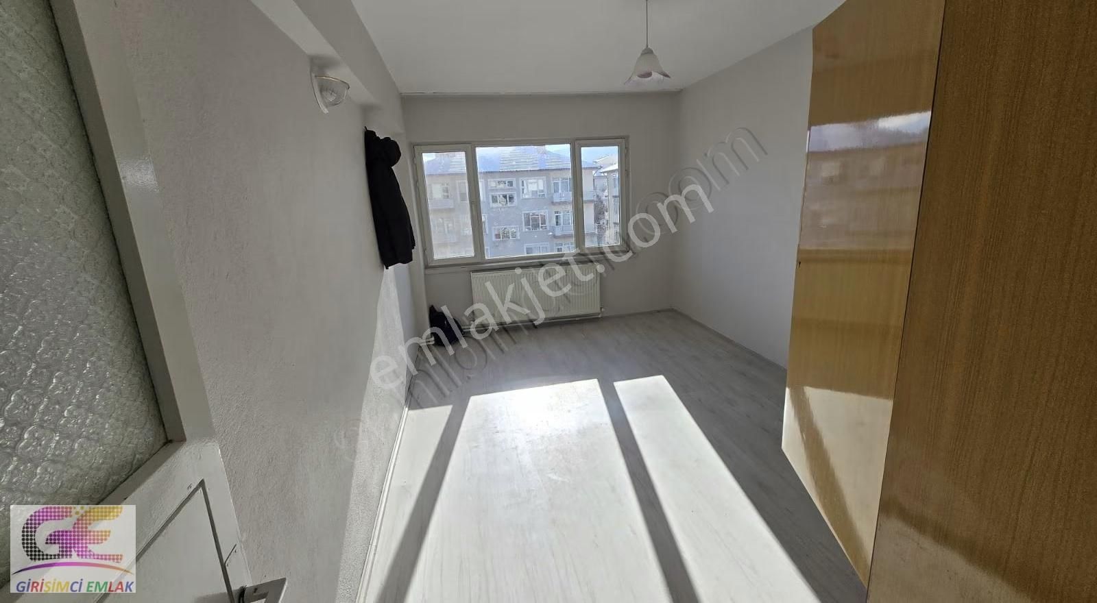 Girişimciden Altunkalemde Koşuyolu Başlangıcı Geniş 2+1 Kilerli - Görsel 4