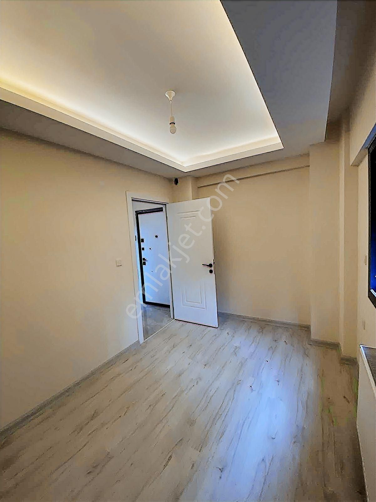 Türker Emlak | Bahçelievler Mah. 2+1 Sıfır Bina Asansörlü Daire - Görsel 5