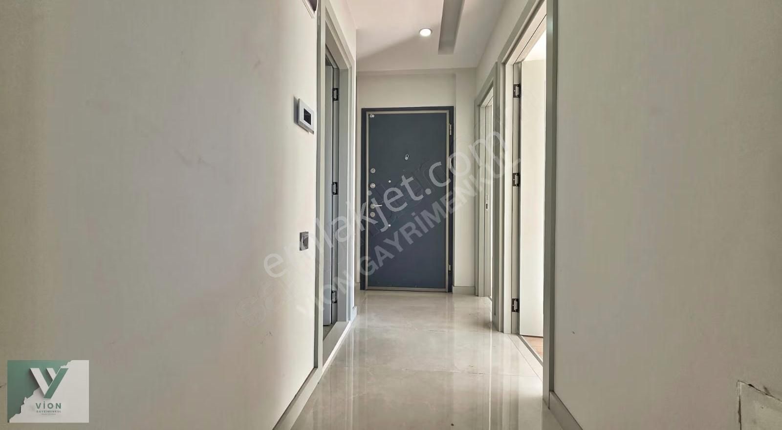 Rezan Kiraz'dan Altıntaş Kent Modern Sitesi'nde Havuzlu 2+1 - Görsel 18