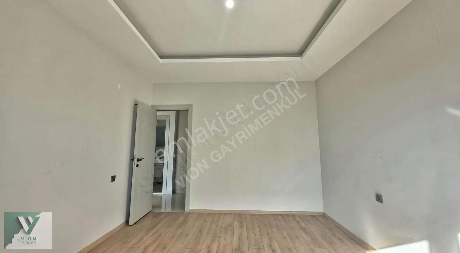 Rezan Kiraz'dan Altıntaş Kent Modern Sitesi'nde Havuzlu 2+1 - Görsel 7