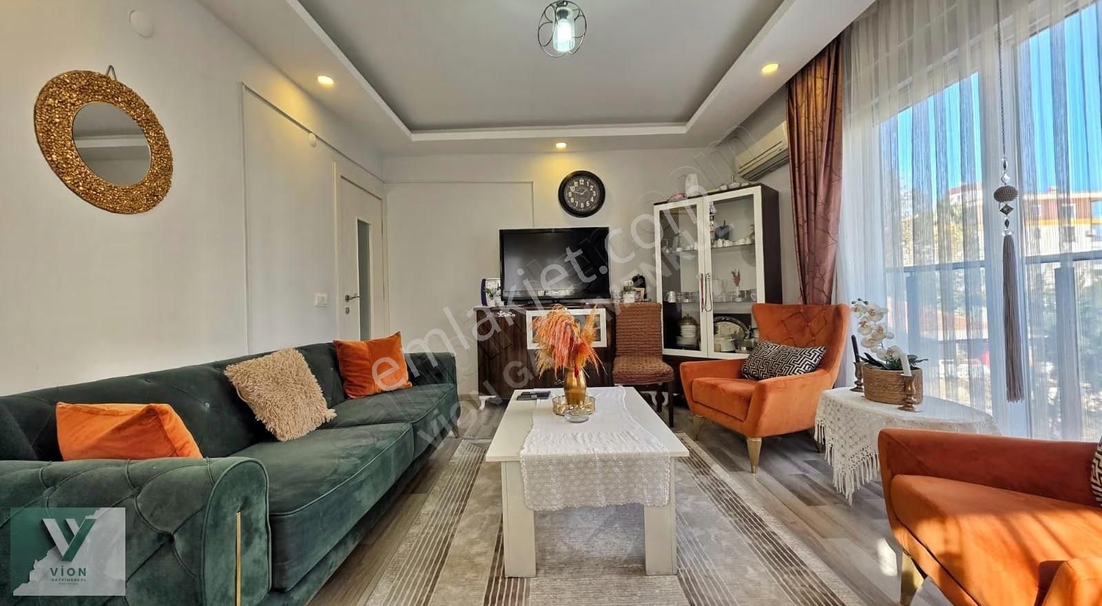 Perihan Er''den Site İçi Ayrı Mutfaklı 2+1 Daire