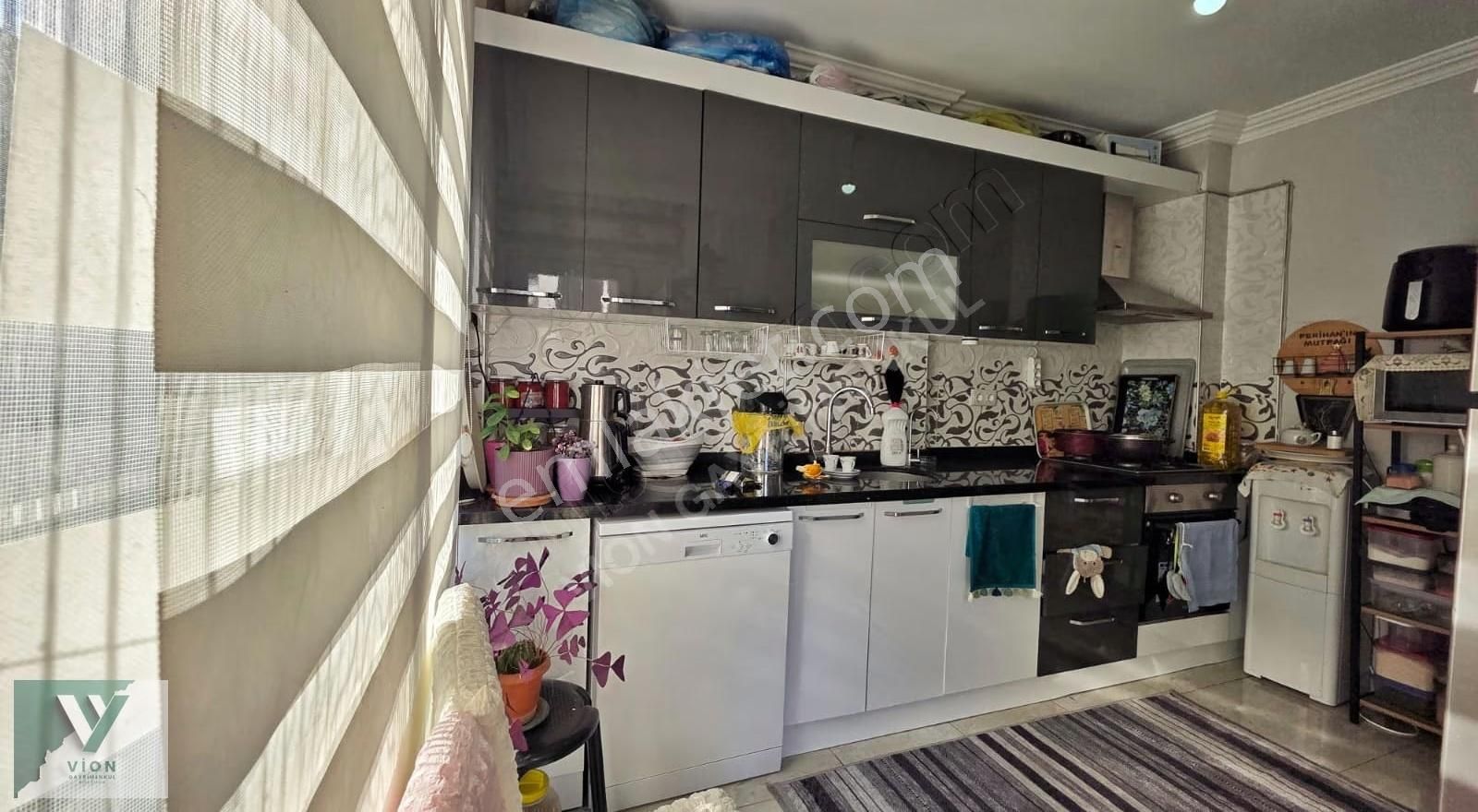 Perihan Er''den Site İçi Ayrı Mutfaklı 2+1 Daire - Görsel 5