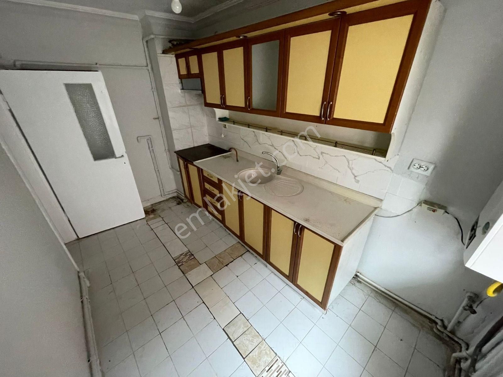 Sincan İstasyon Mhde 3+1 Ara Kat Çift Balkonlu Harika Konumda Daire - Görsel 4