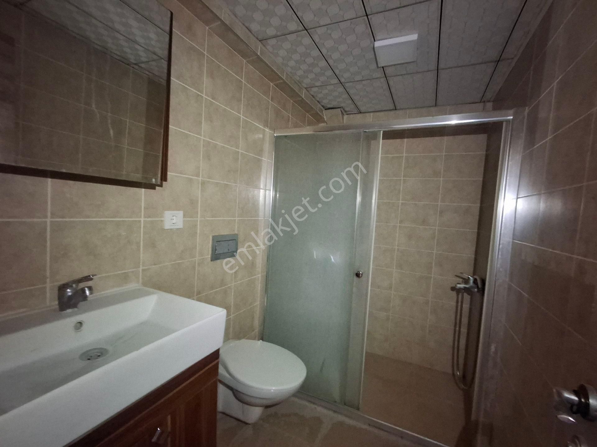 Doğalgazlı Temiz Eşyalı 2+1 Kiralık Daire - Görsel 17
