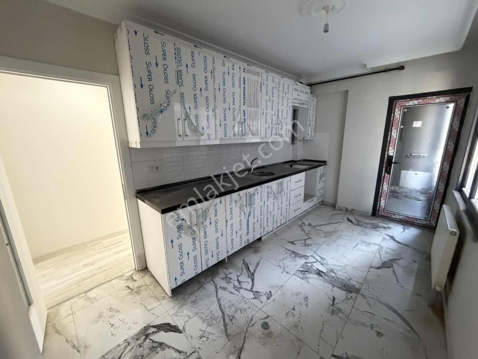 Sınırsız Kredili 3+1 120m2 1.kat Güney Cephe Çift Balkonlu Daire - Görsel 8