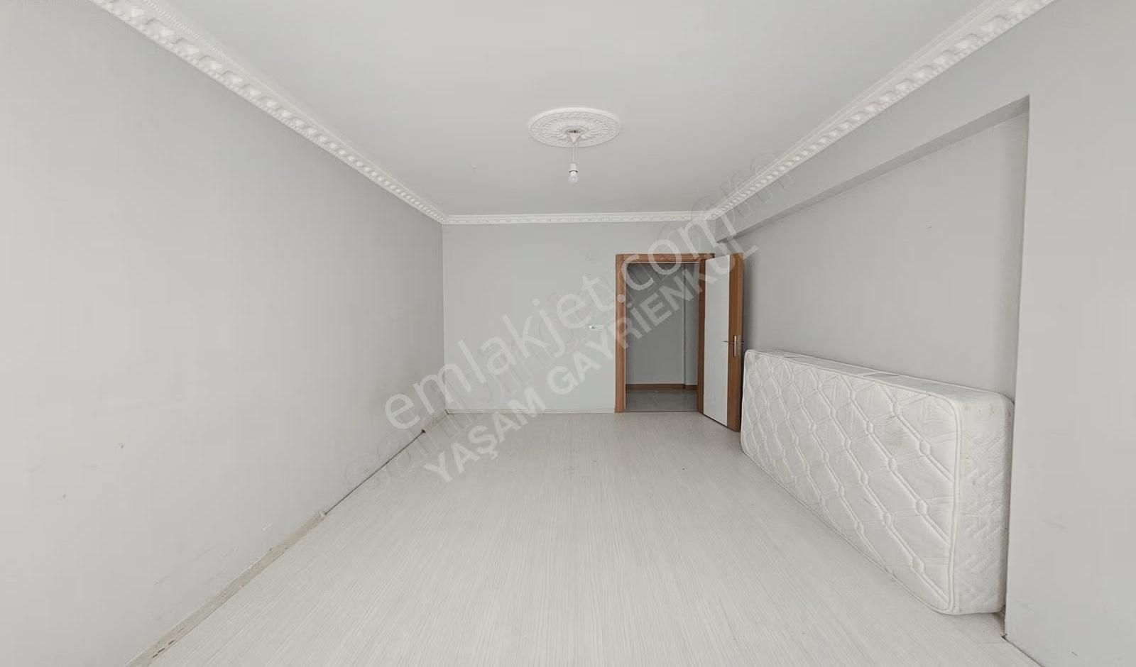 Çerkezköy Fatih Mah. 2+1 Site İçinde Kombili İskanlı Asansörlü - Görsel 5