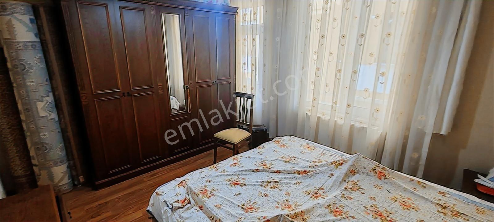 Mir'den Plevne Mah. Kadriye Kemal Okulu Yakını Satılık 3+1 Daire - Görsel 14