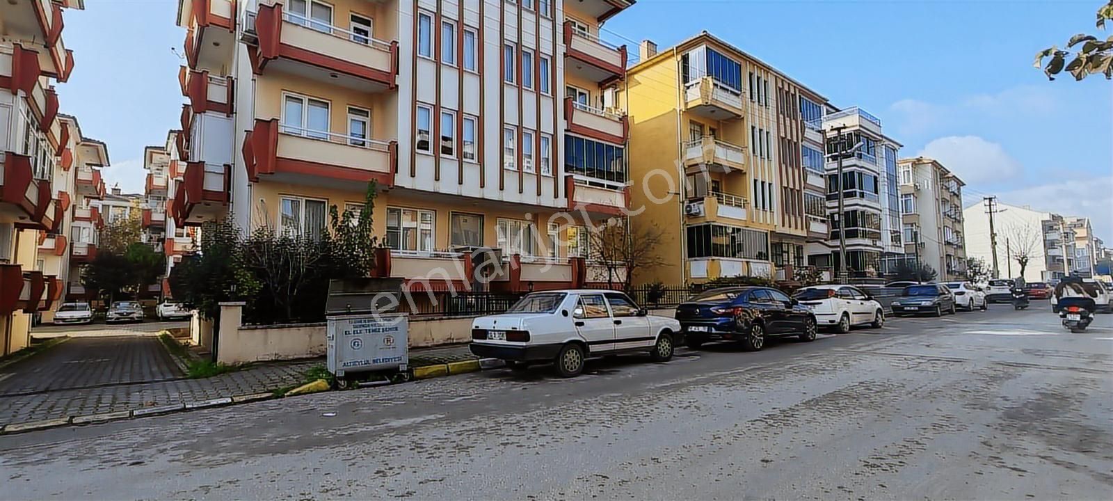 Mir'den Plevne Mah. Kadriye Kemal Okulu Yakını Satılık 3+1 Daire - Görsel 5