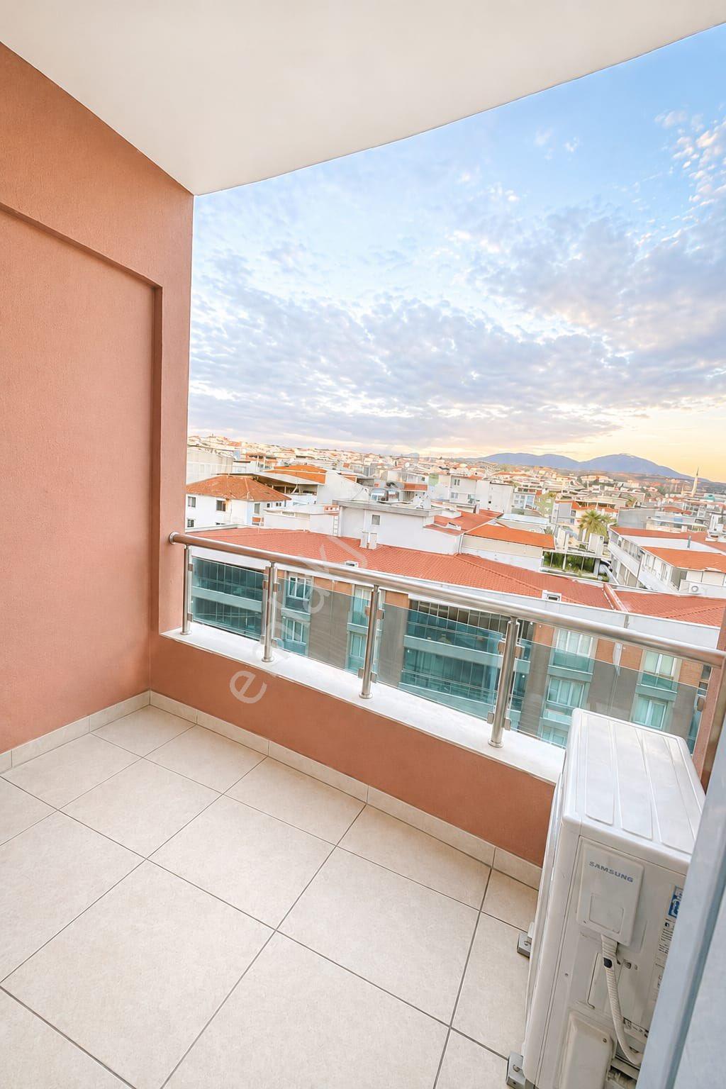 Koyuncuoğlu Sitesi’nde Manzaralı Ara Kat 3+1 | Masrafsız | 150m² - Görsel 31