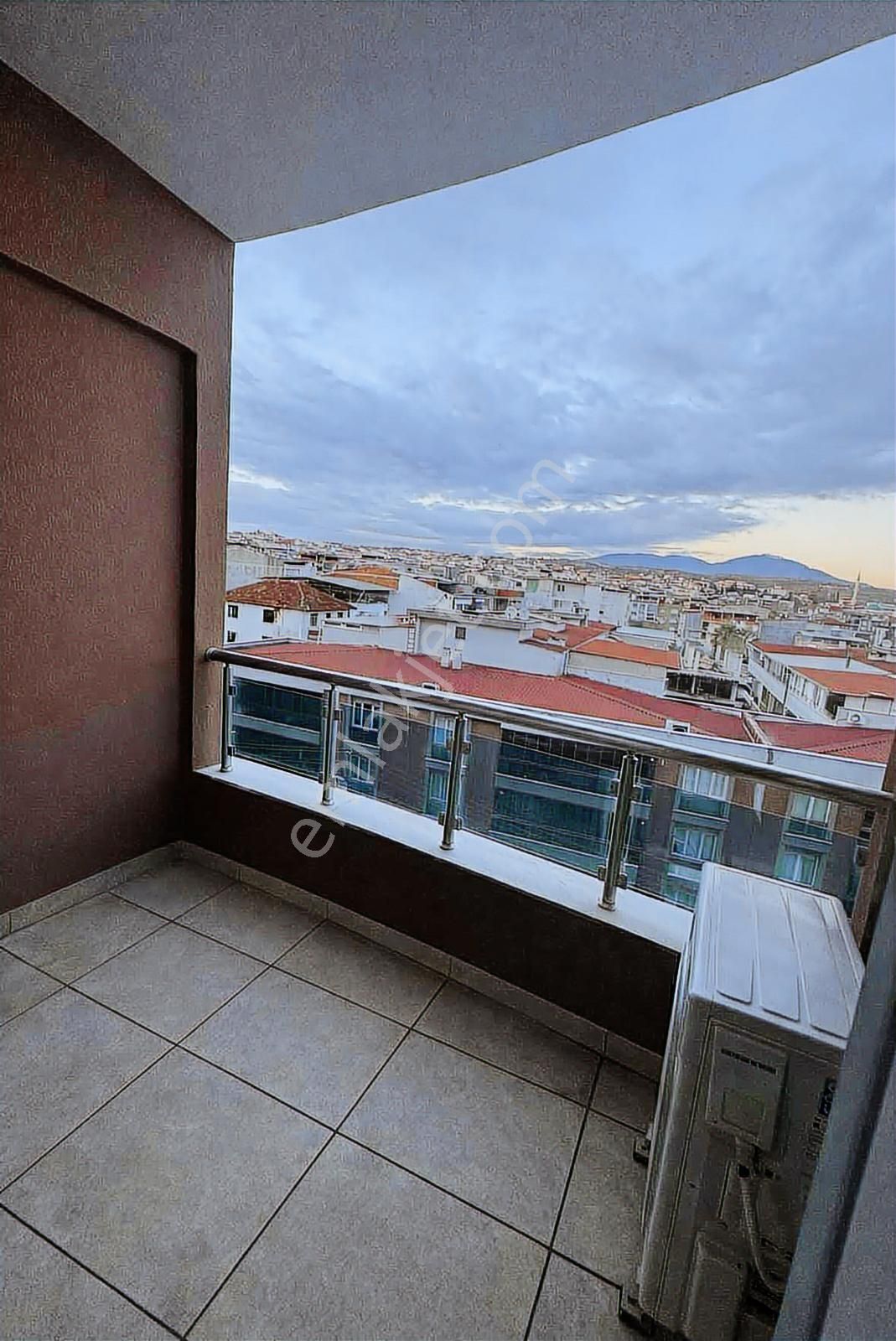 Ayrancılar Koyuncuoğlu Sitesinde 140 M² 3+1 Yenilenmiş Arakat - Görsel 17