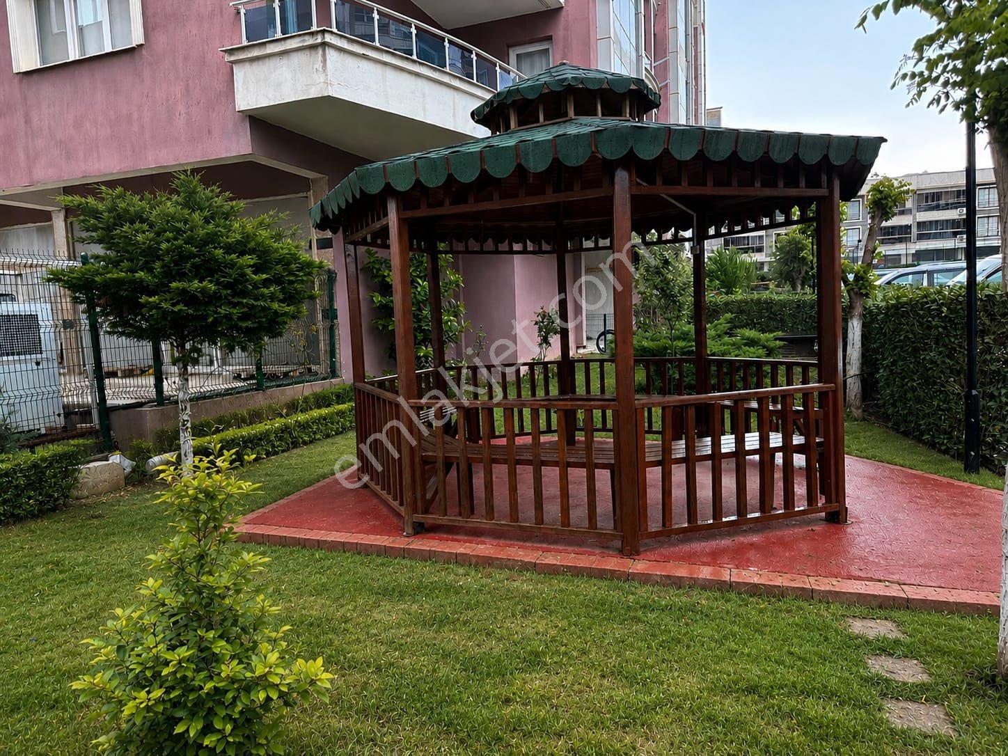 Koyuncuoğlu Sitesi’nde Manzaralı Ara Kat 3+1 | Masrafsız | 150m² - Görsel 30