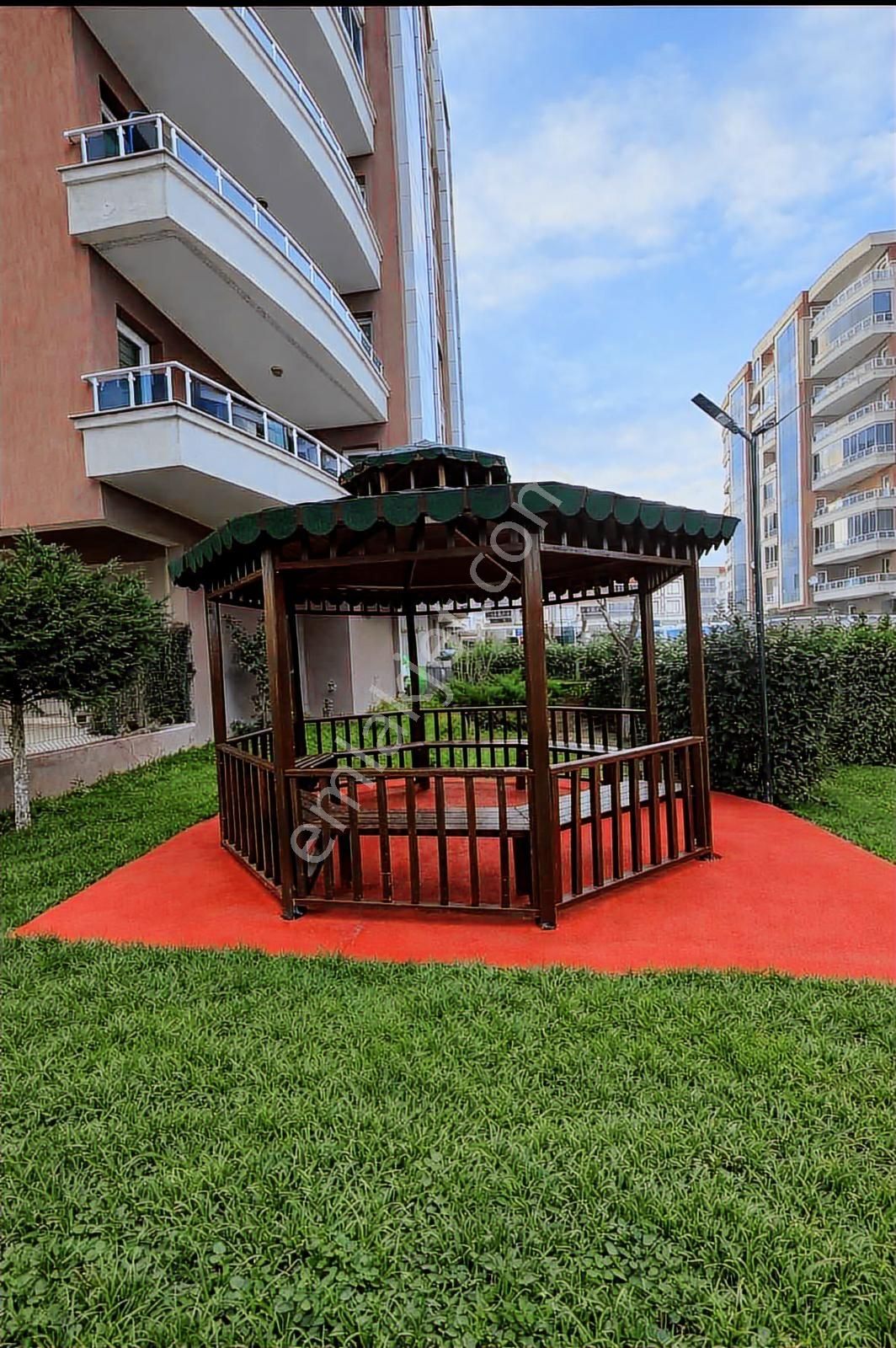 Ayrancılar Koyuncuoğlu Sitesinde 140 M² 3+1 Yenilenmiş Arakat