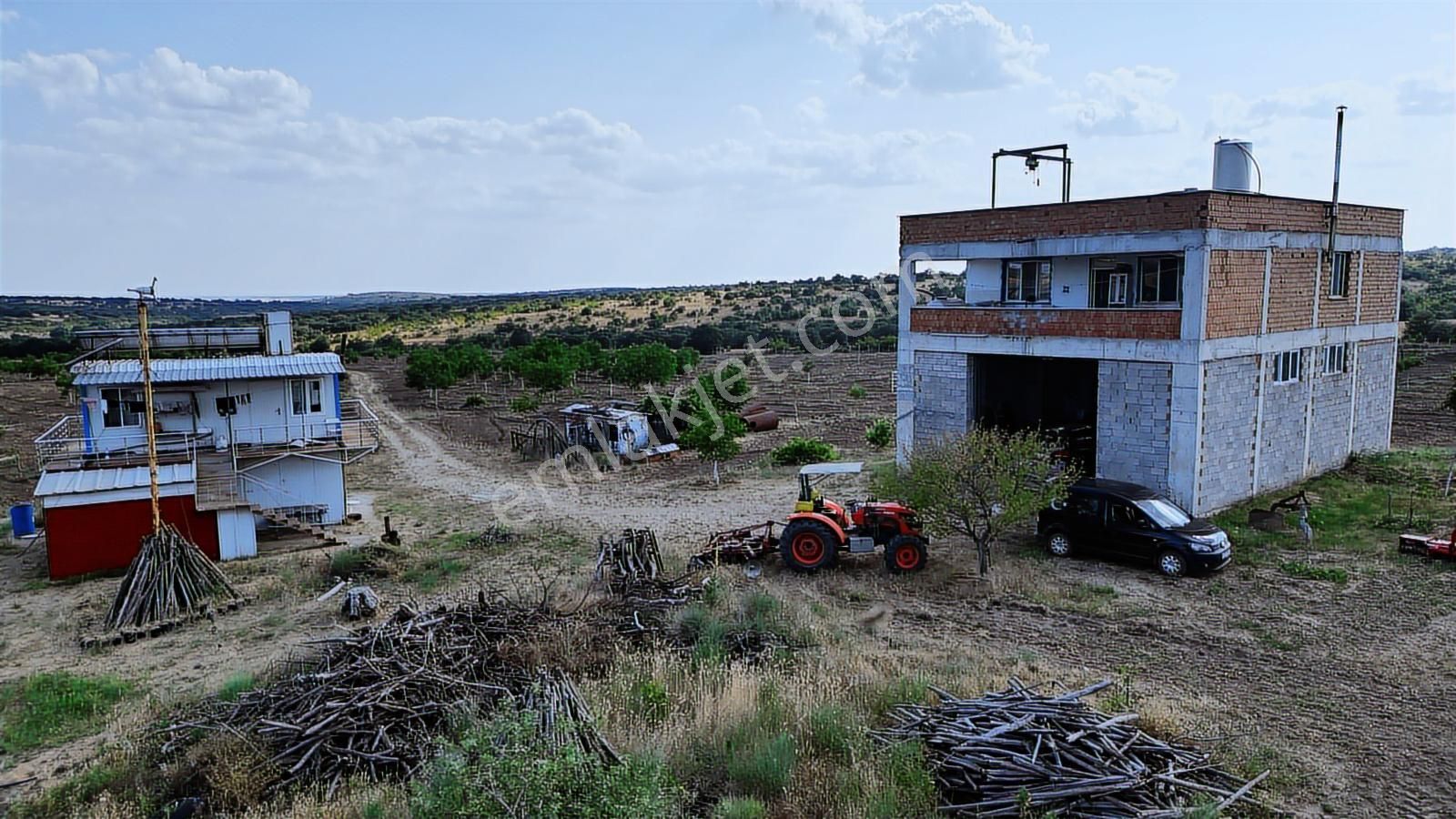 Kırklareli Yoğuntaş Köyün De Etrafı Çevrili Ceviz Bahçesi - Görsel 12