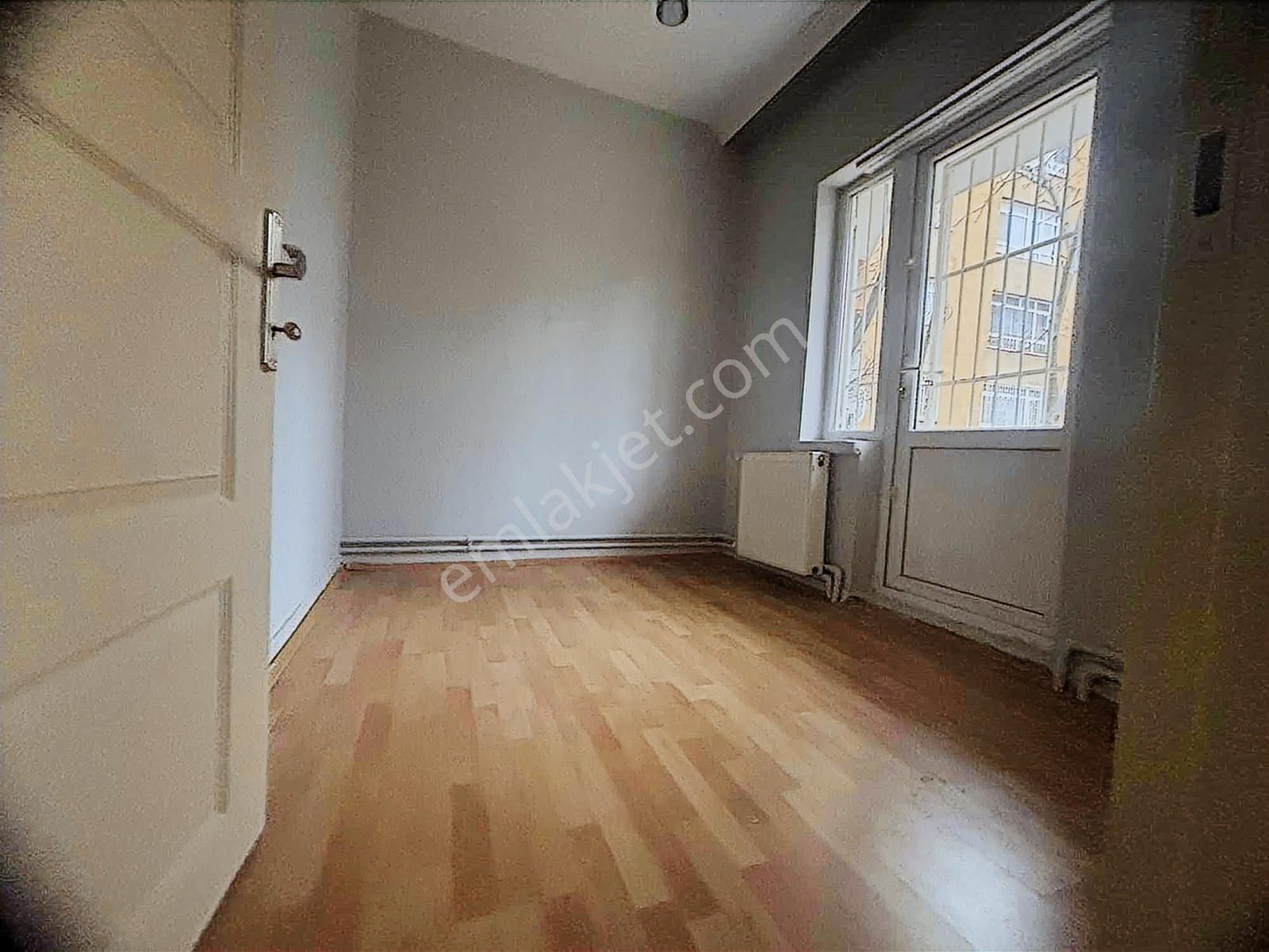 Kuttaş'tan İnçirli Lisesi Yan Y.giriş 3+1 Bakımlı 120 M2 - Görsel 16