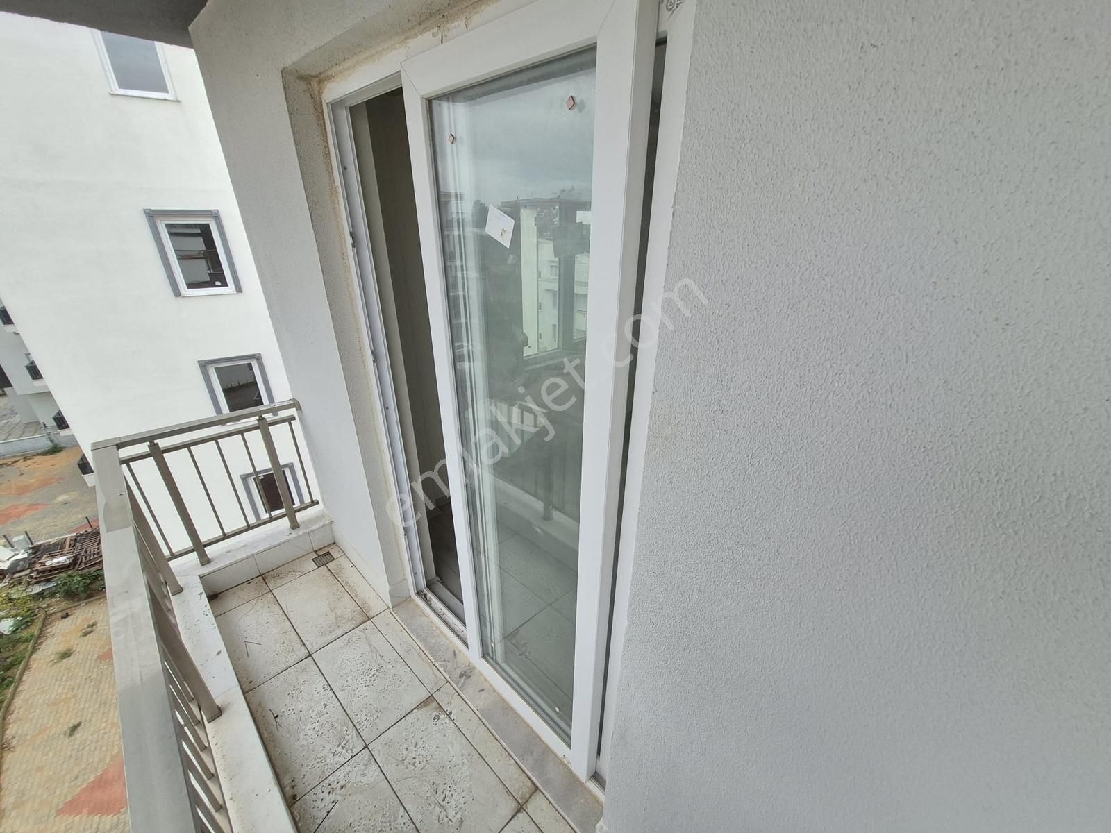 Aksu Macun Mh. 4.katta Ayrı Mutfaklı 2+1 Asansörlü Kiralık Daire - Görsel 16