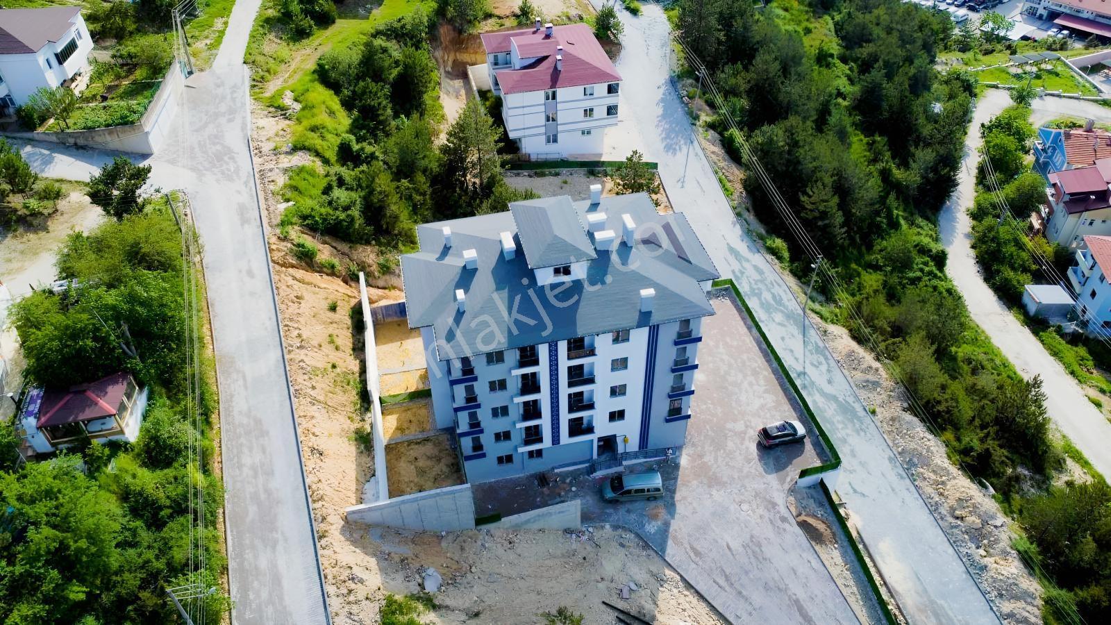 Apartman Da Geniş Bahçeli 2+1 Satılık Daire - Görsel 3
