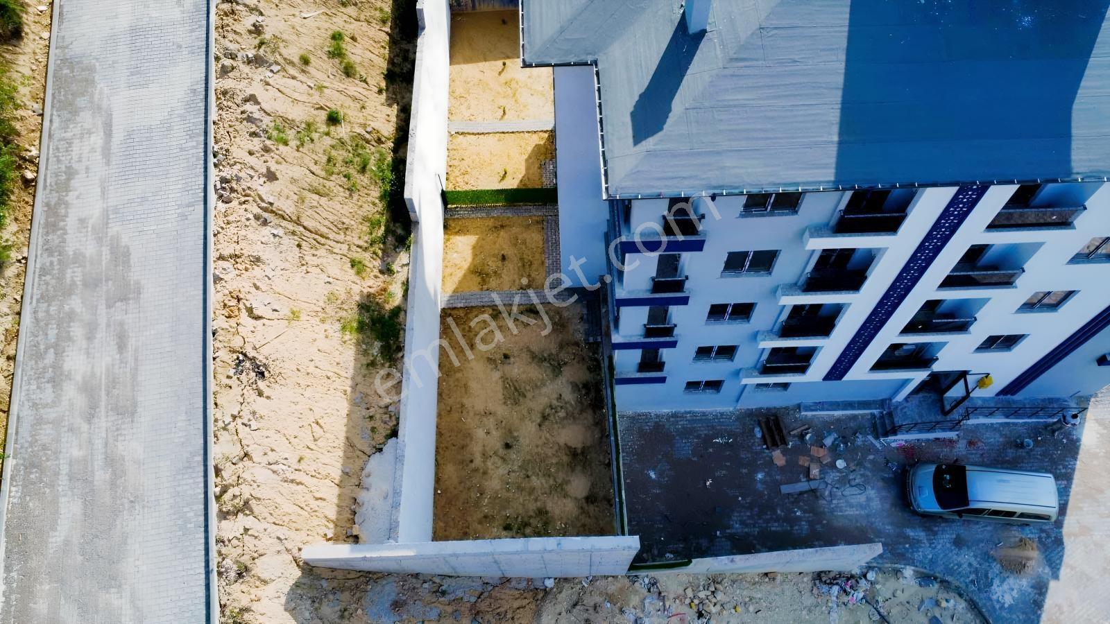 Apartman Da Geniş Bahçeli 2+1 Satılık Daire - Görsel 16